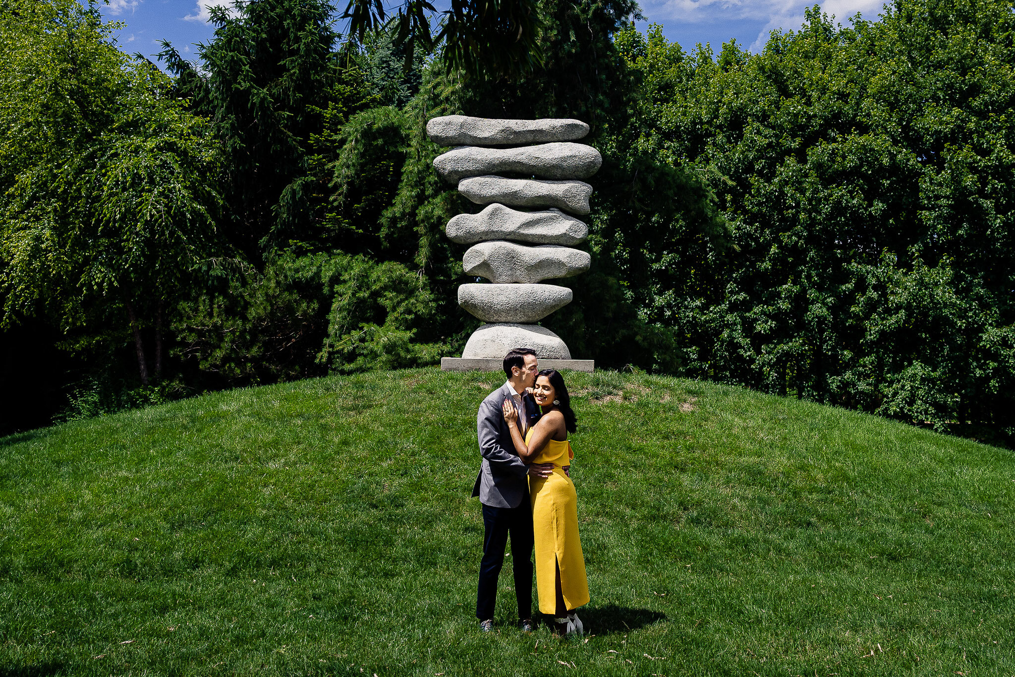 ENGAGEMENT SESSION AT GROUNDS FOR SCULPTURE