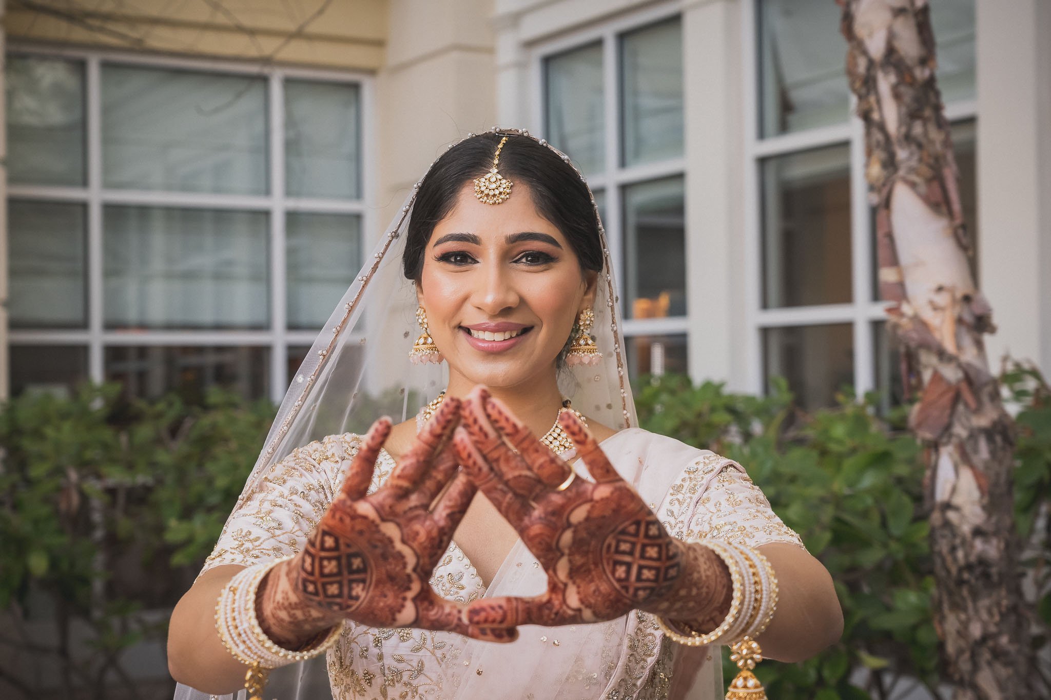 Indian bride Mehndi 