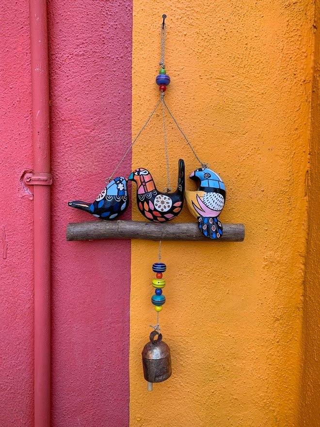 Three Friendly Birds Hanging Beads And Bells WY297 — Lost Objects, Found  Treasures