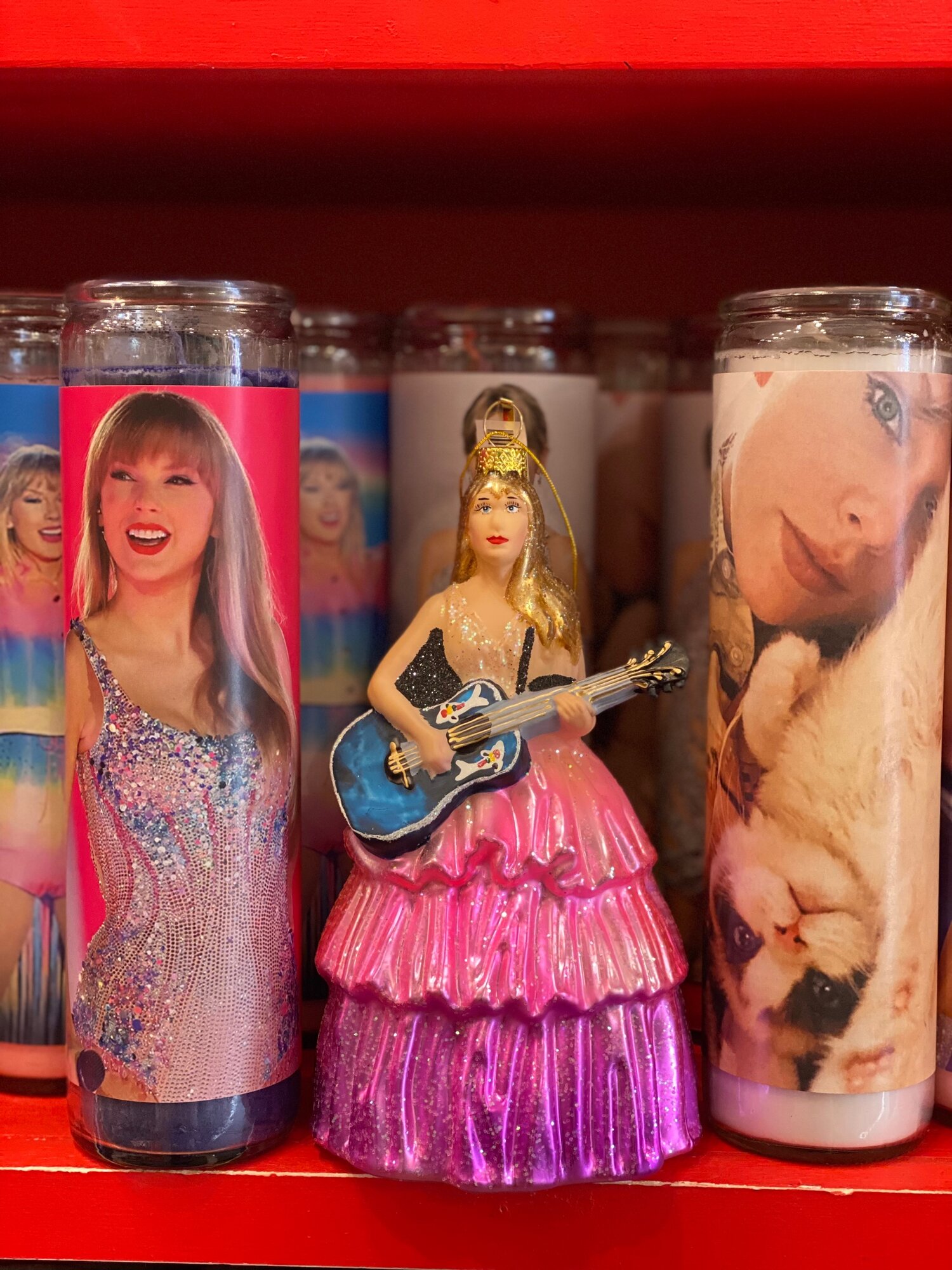 Taylor Swift Keychain — Lost Objects, Found Treasures