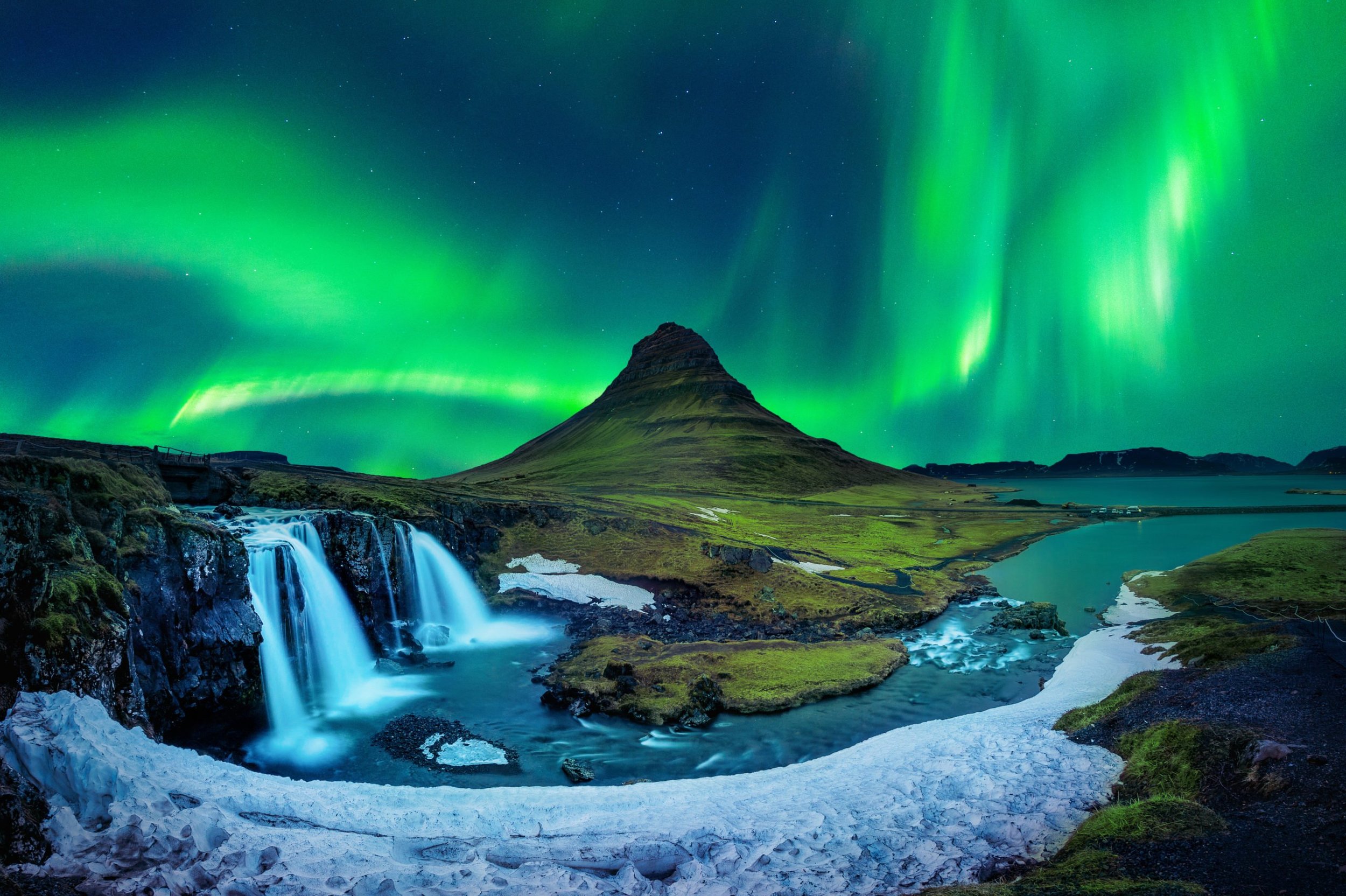 How-to-See-the-Northern-Lights-in-Iceland-scaled.jpg