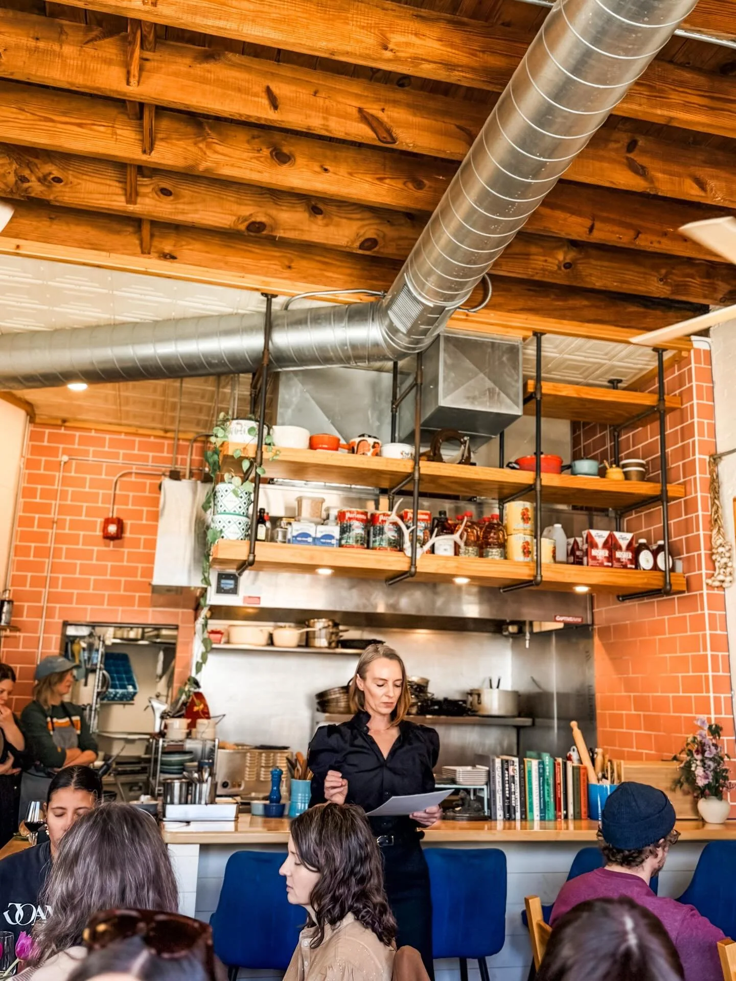 Last night.
@cafe_mamo_ 
𝒘𝒐𝒓𝒅𝒔. Chapter 2.

We read Ellen Bass&rsquo;s &ldquo;The Thing Is&rdquo; - a poem about grief, about loving life when you have no stomach for it, about holding life&rsquo;s plain face and saying yes anyway.

And we did t