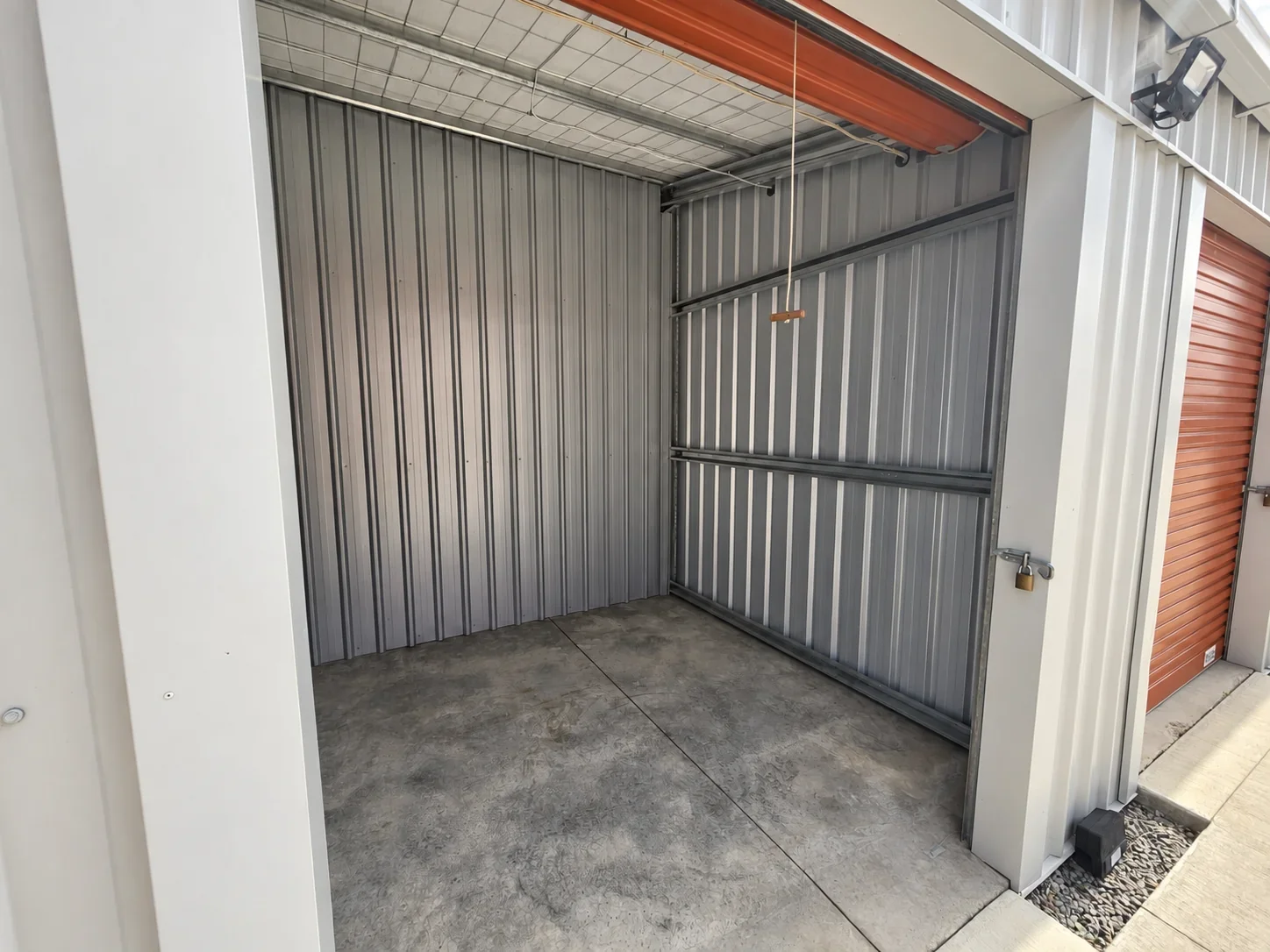 Inside view of the 3 m × 3 m medium storage unit