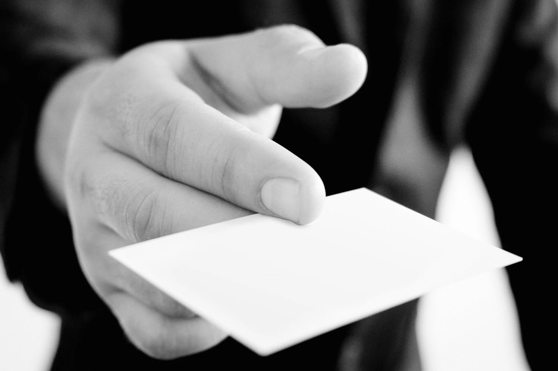 business-card-2918335_1920.jpg