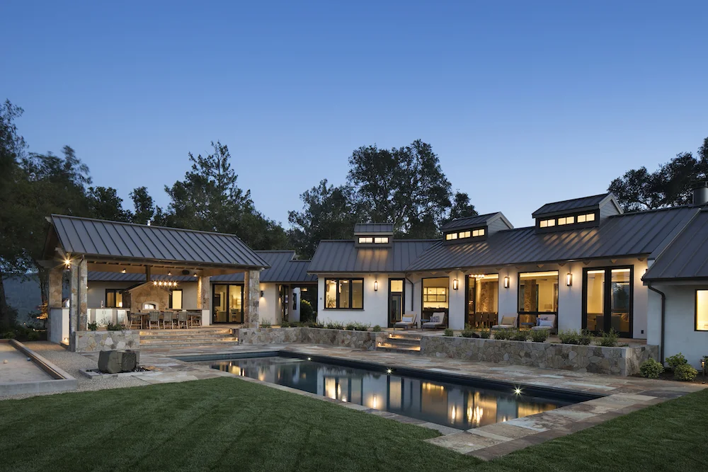 Rielly Exterior 2_web.jpg