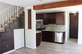 6820 Baird Avenue, Unit B, Reseda