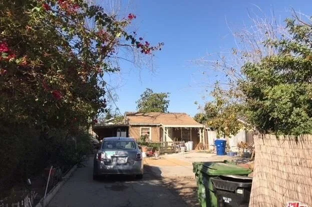 8211 Quartz Avenue, Winnetka