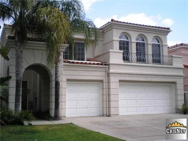 23287 Park Basilico, Calabasas