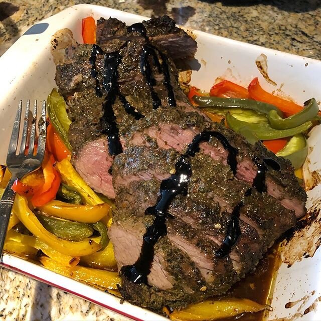 I made a family-style meal 🥘 for my Mom and Dad tonight, a little surf 🌊 and turf! Chimichurri beef 🥩 , shrimp 🍤, cabbage 🥬 slaw and roasted potatoes 🥔🍠 and squash. I&rsquo;m loving 🥰 big meal left overs for early morning lunch packing.. -

#