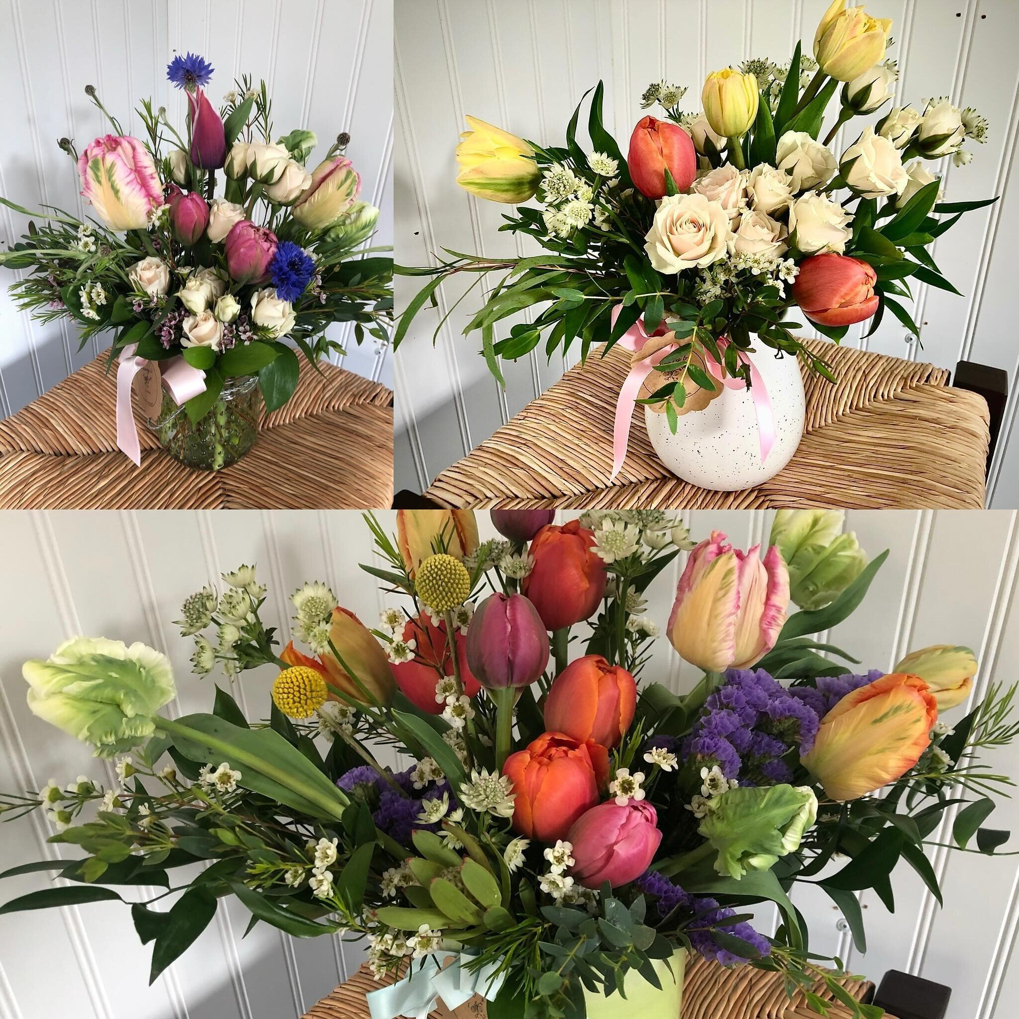 Choose the size and palette that will sweeten your Easter table! Ordering open until Tuesday 3/26! 
Link in bio to learn more and place your order today!
#customflorals
#springcolors🌸 
#ranunculus 
#tulips🌷 
#daffodils🌼 
#amerrybflorals 
#easterfl