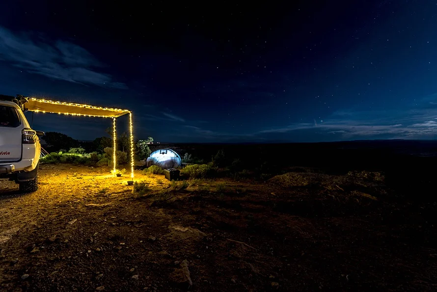 TRAILHOUND_CAMPINGLIGHT_SOFTWHITE_TRAVELTOCAMP.jpg