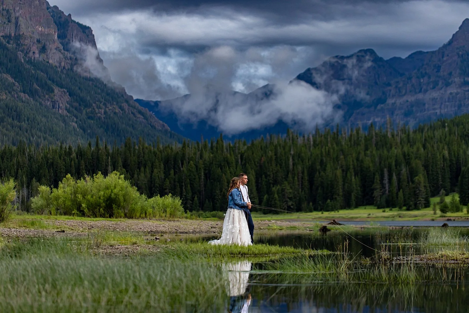 YOUR DAY YOUR WAY | A Montana Mountain Wedding