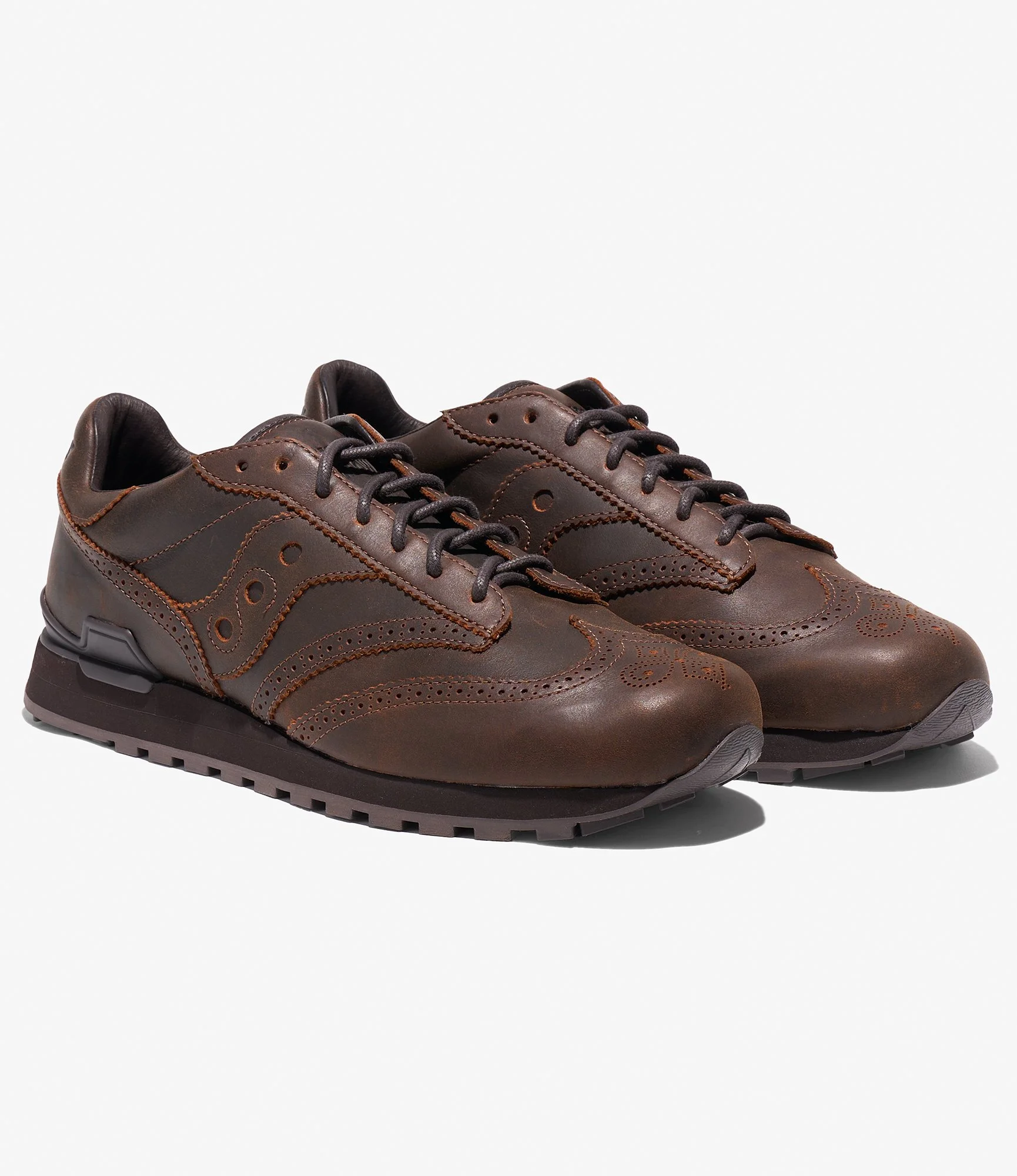 07_SAUCANY_BROWN_1.jpg