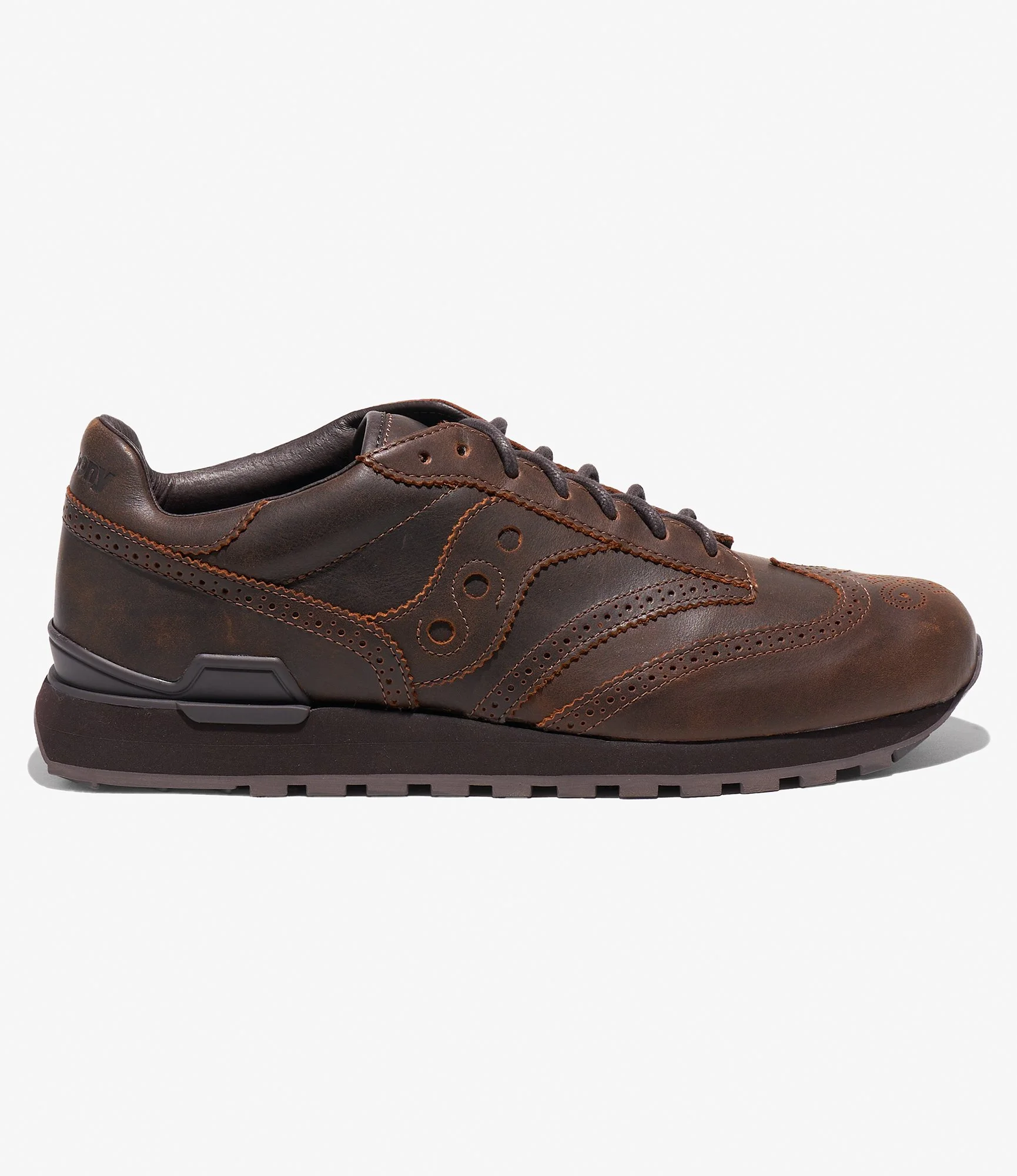 07_SAUCANY_BROWN_3.jpg
