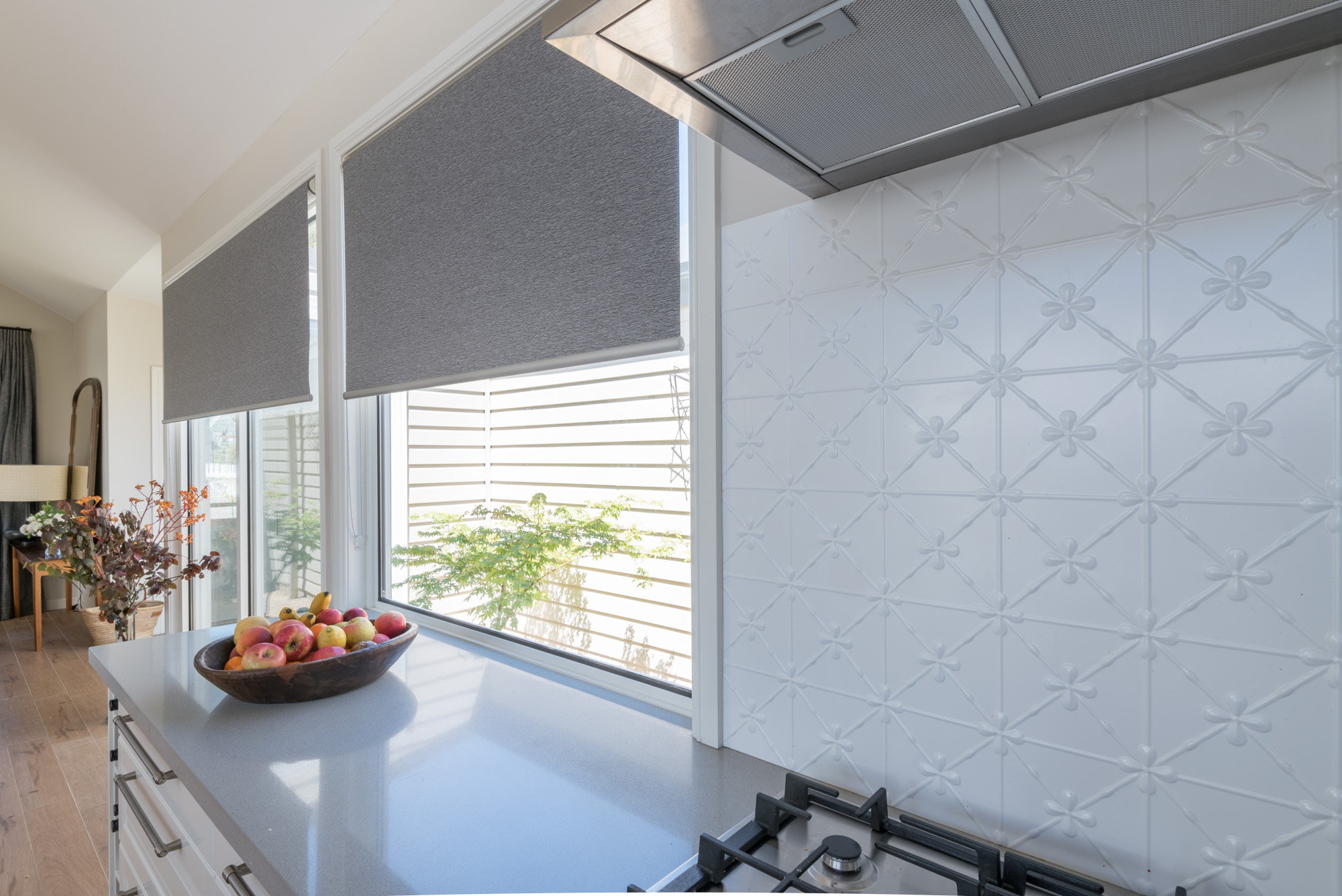 roller-blind-mantra-shale-blockout-2 (1).jpg