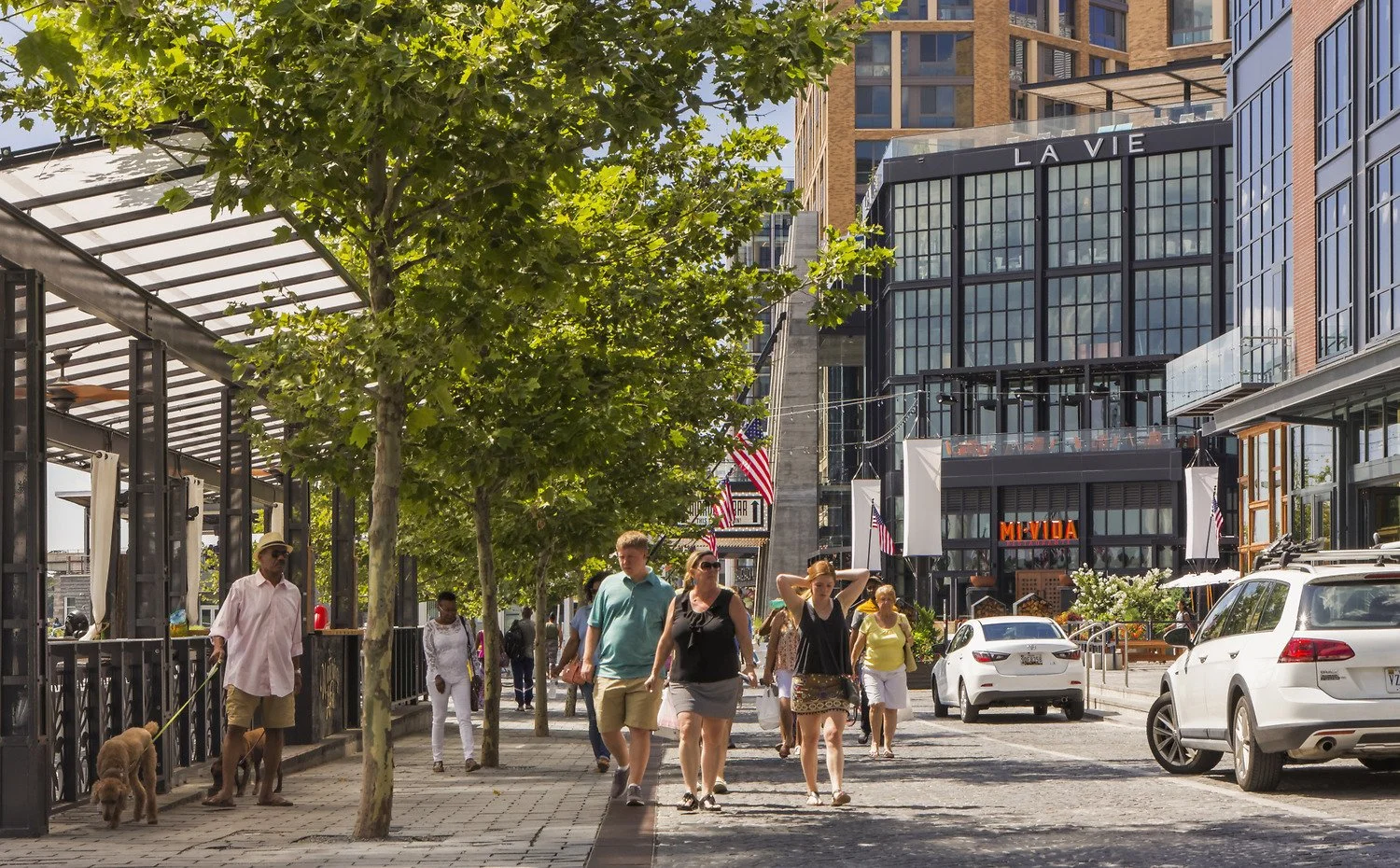 04_32-SHARED STREET IMAGE-120190180-02.jpg