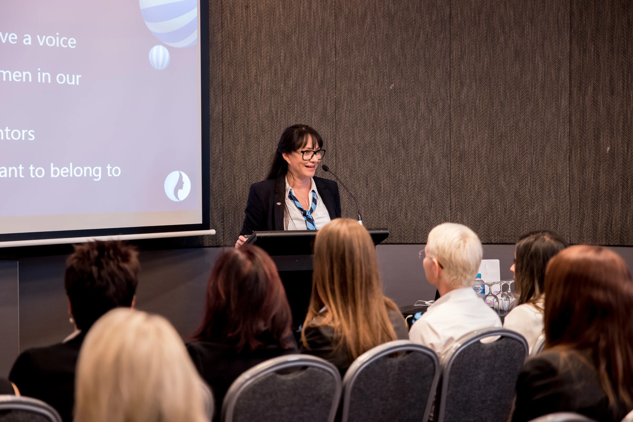 2016-HarConf-170.jpg