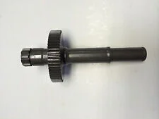 TX16930 - SHAFT BALANCING MECHANISM FOR LONG TRACTOR