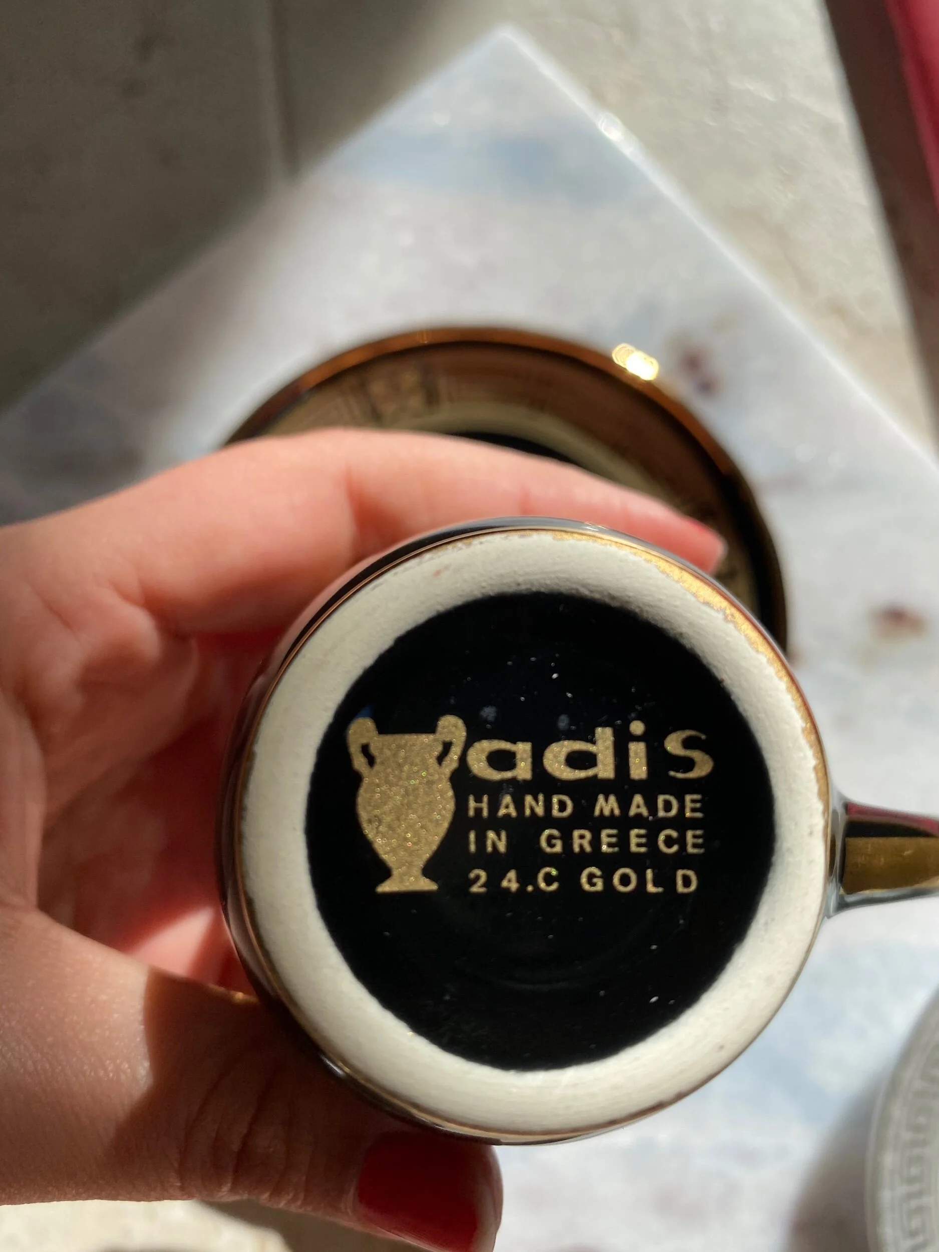 8B82BC6B-7643-474D-91CC-D82629E52E26