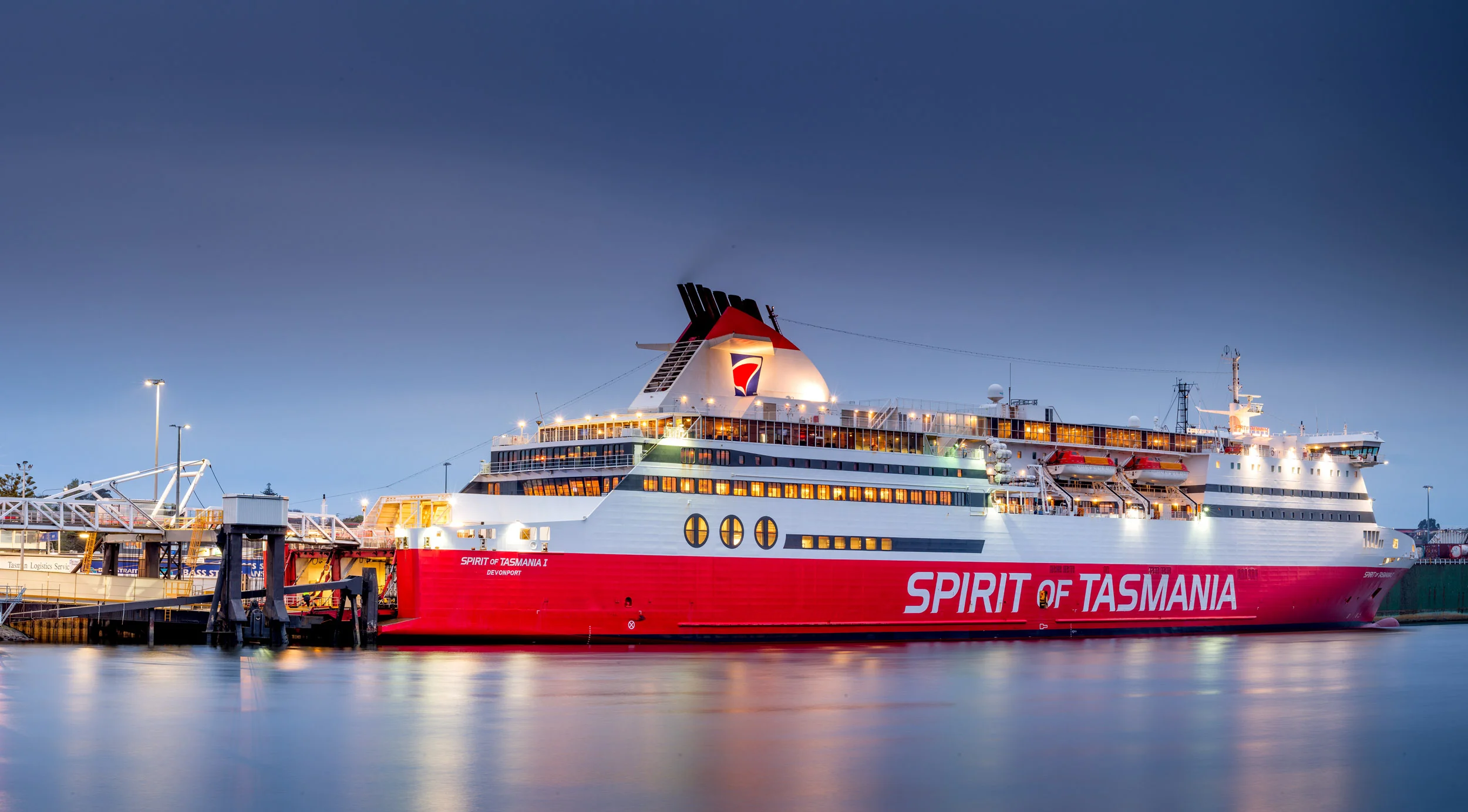 spirit-of-tasmania-Panorama-devonport.jpg