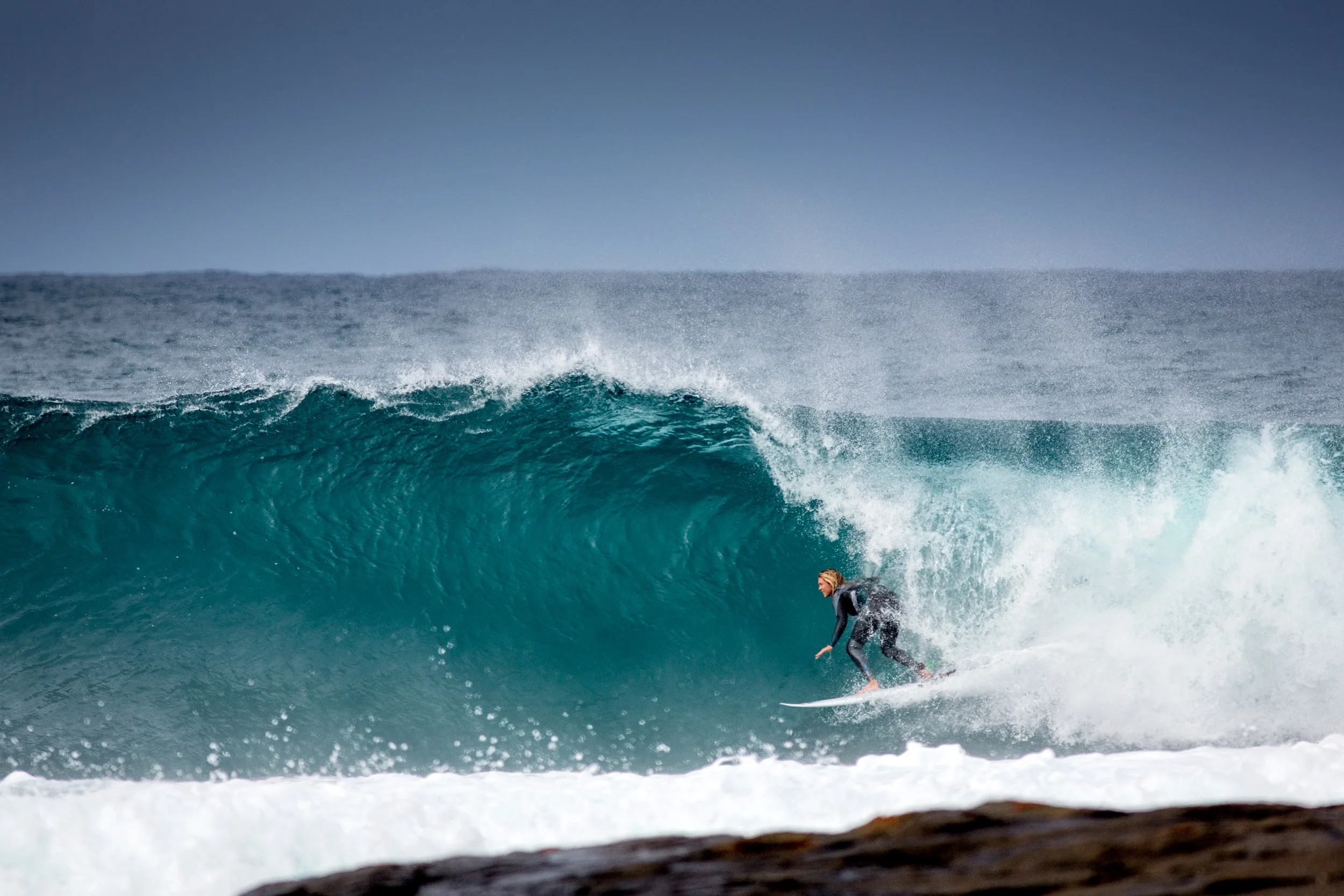 surfing-south-coast-new-south-wales-barrels.jpg