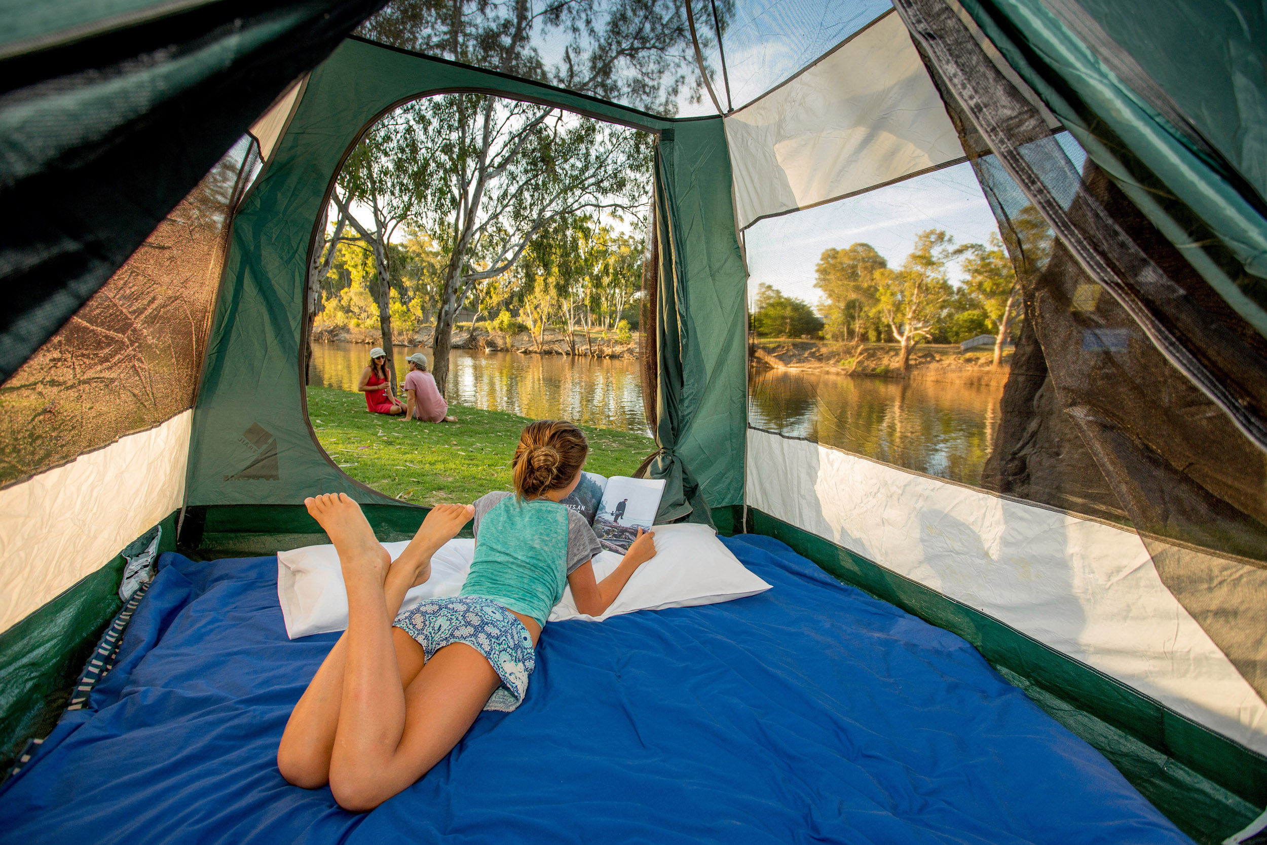 holiday-park-photography-camping-tents.jpg