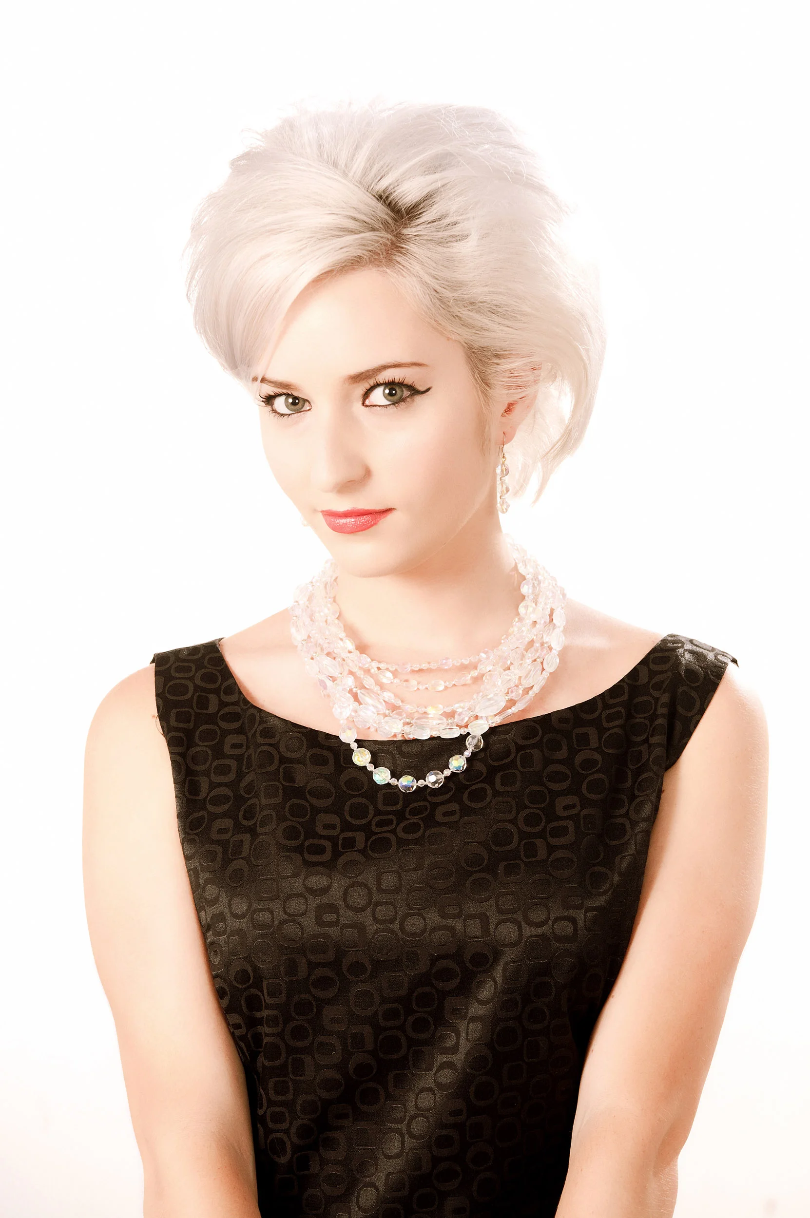 studio-photography-50s-themed-shoot.jpg