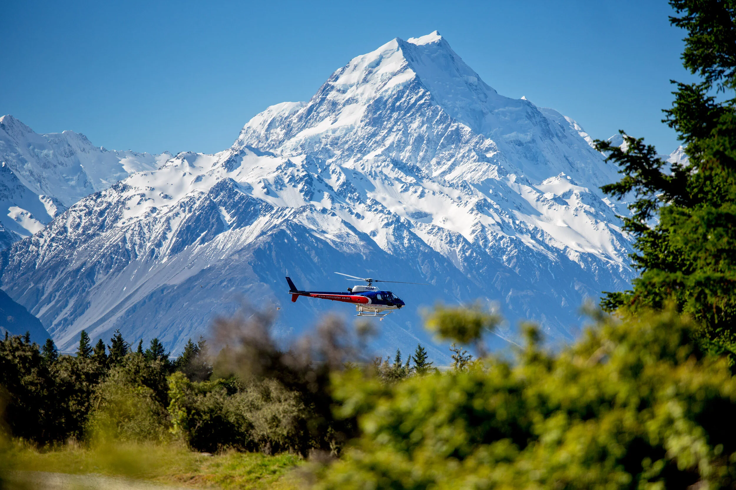 helicopter-mount-cook-nz.jpg