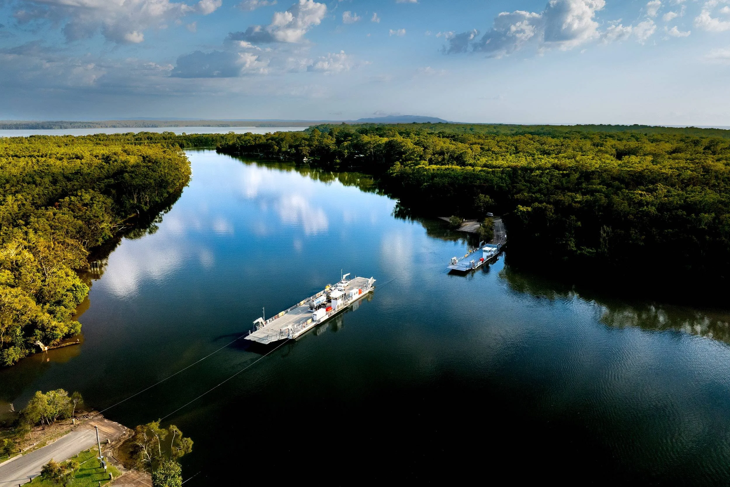 river-ferry-crossing-lush-green-forest-NoosaNorthShore-181.jpg.jpg