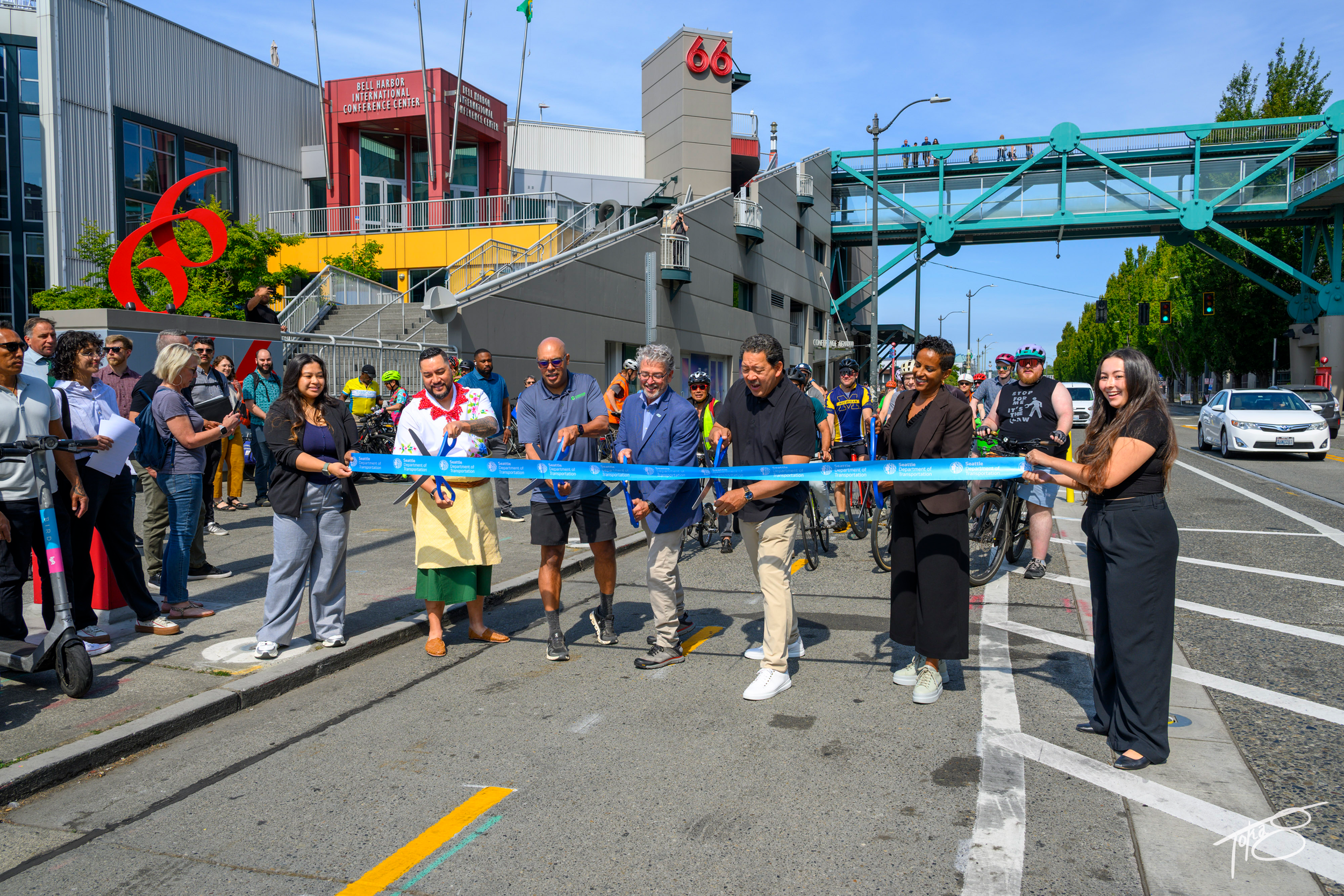 Ribbon Cutting-TimDurkan-PhotoCred