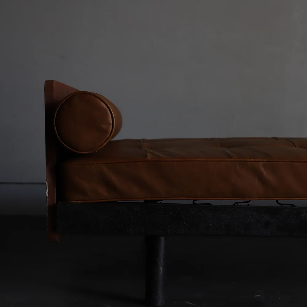 Daybed S C A L N 452 Circa 1950 A T E L I E R G A L L E R Y