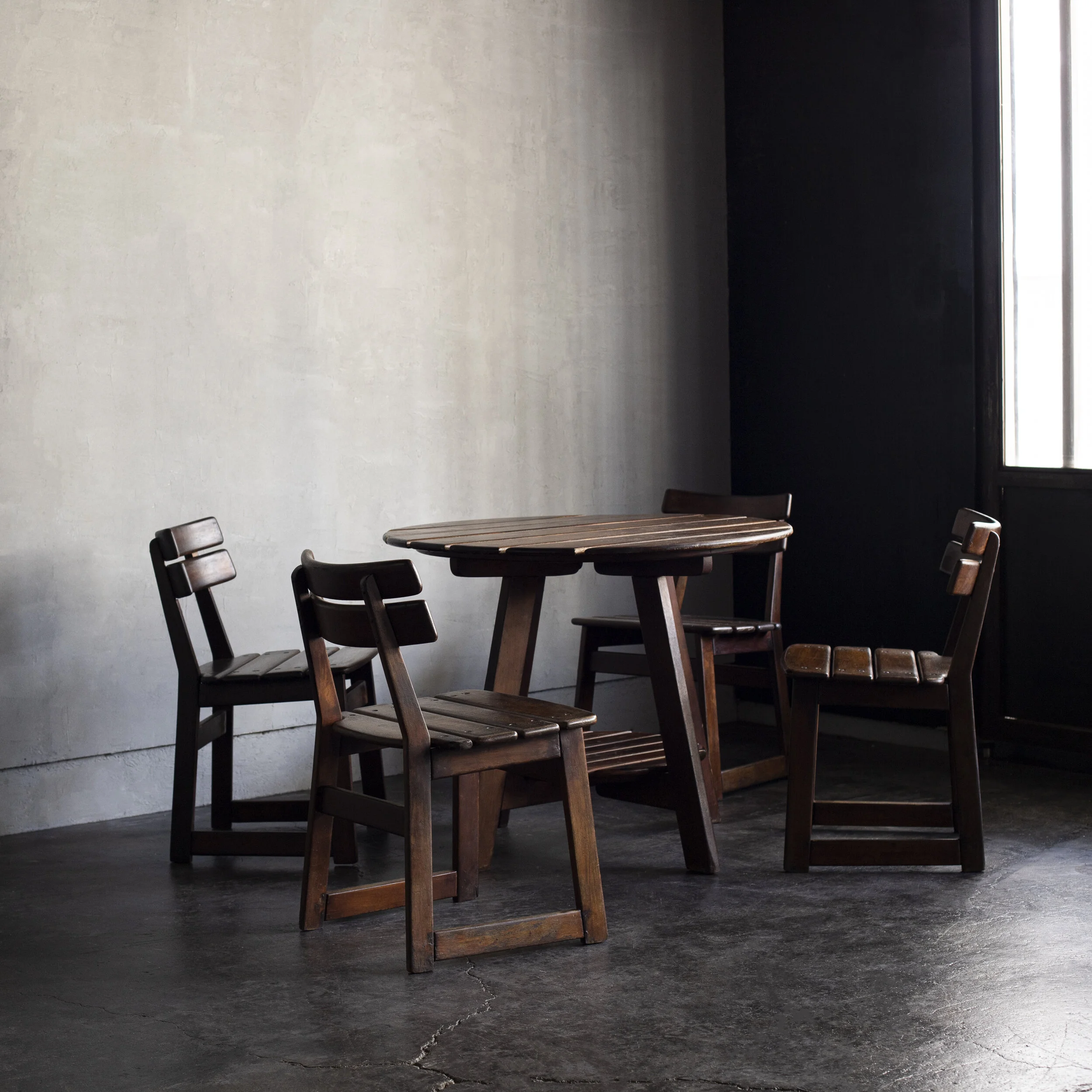 ≪Tajá≫ Dining Set