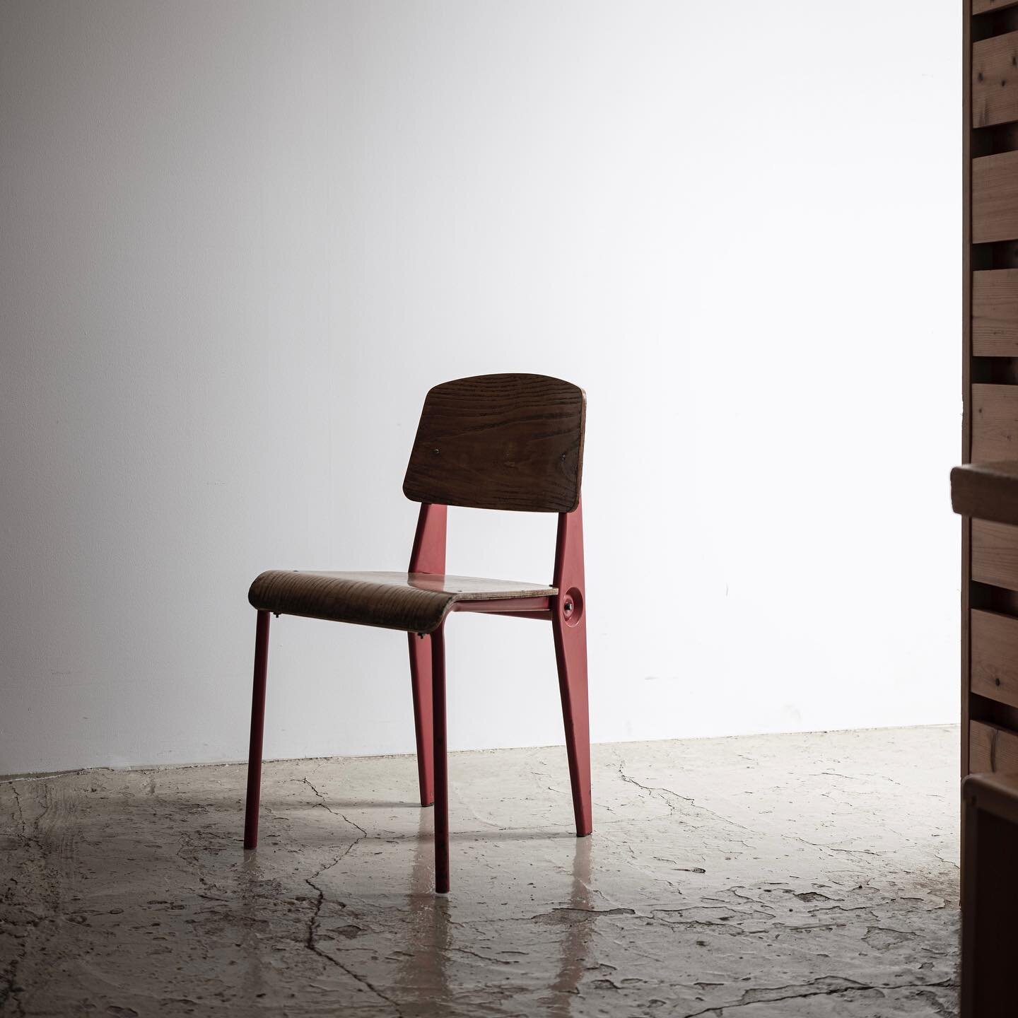 Dismountable chair 1950s by Jean Prouvé