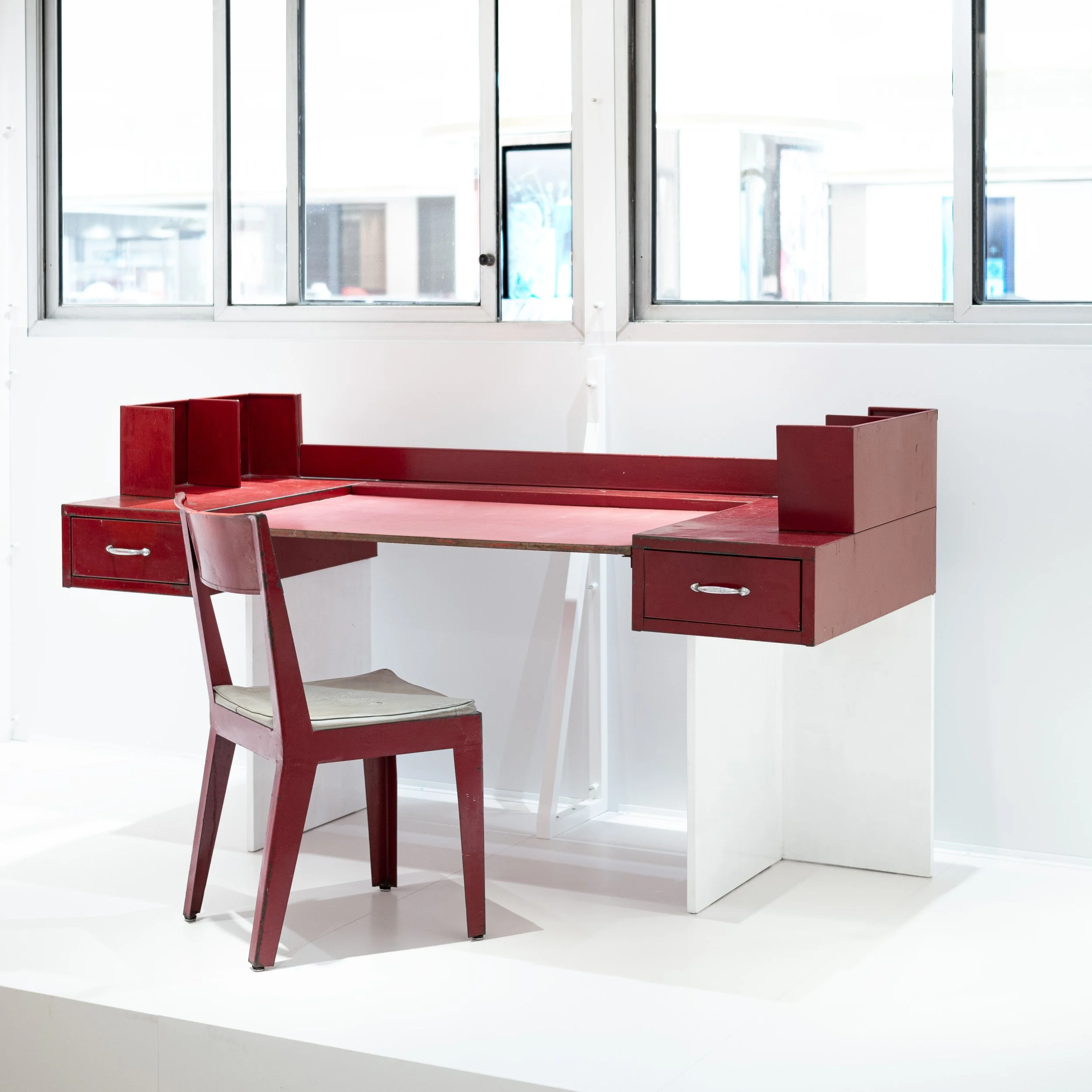 Wall Desk ‘Martel de Janville’