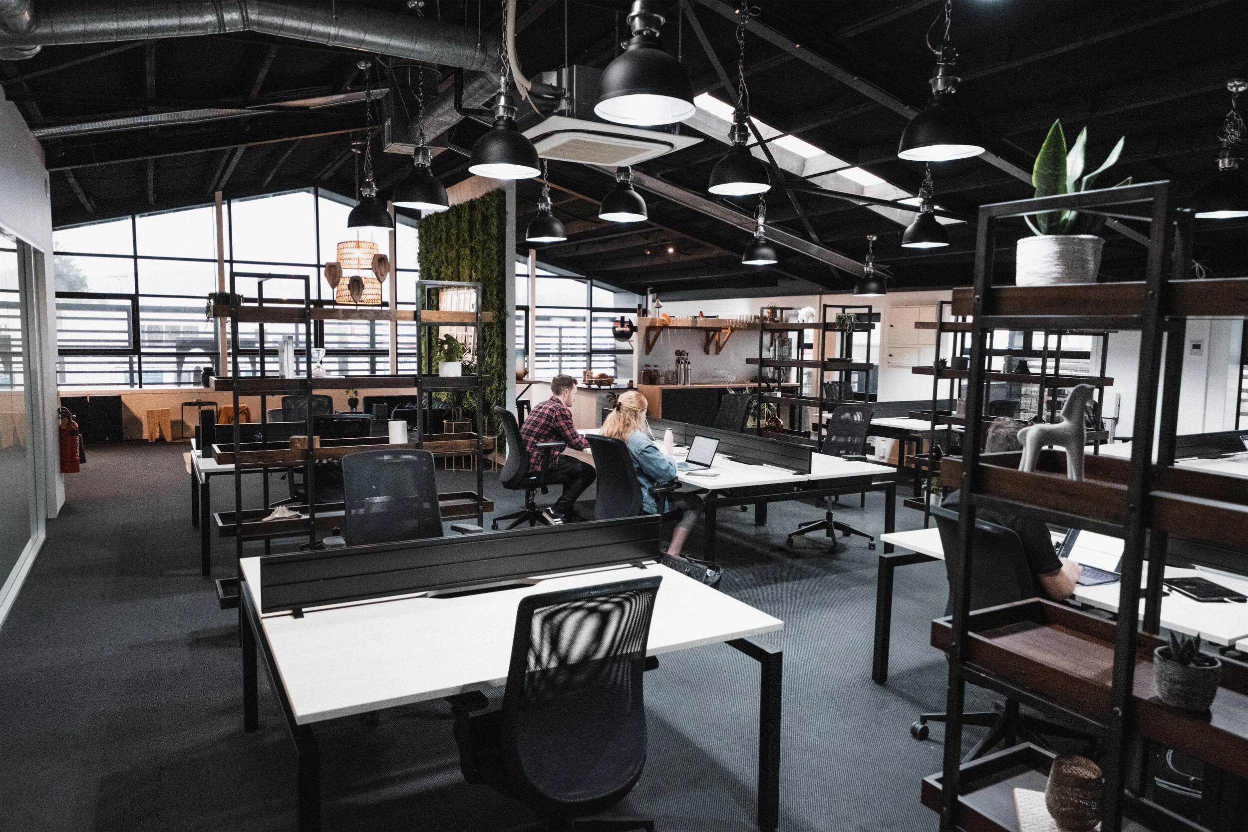 HansonandDaughters_CoastLab_Desks (15 of 36) (1).jpg