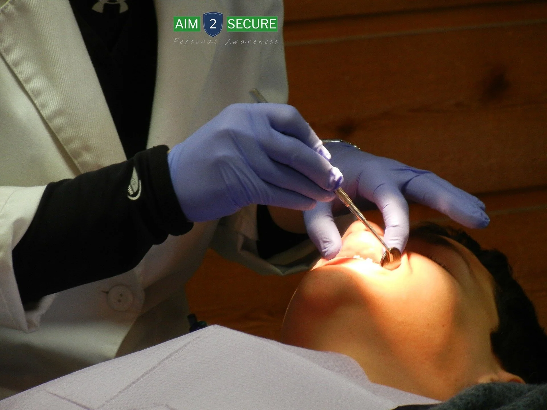 Autoriteit Persoonsgegevens legt orthodontiepraktijk boete op vanwege onbeveiligde patiëntenwebsite
