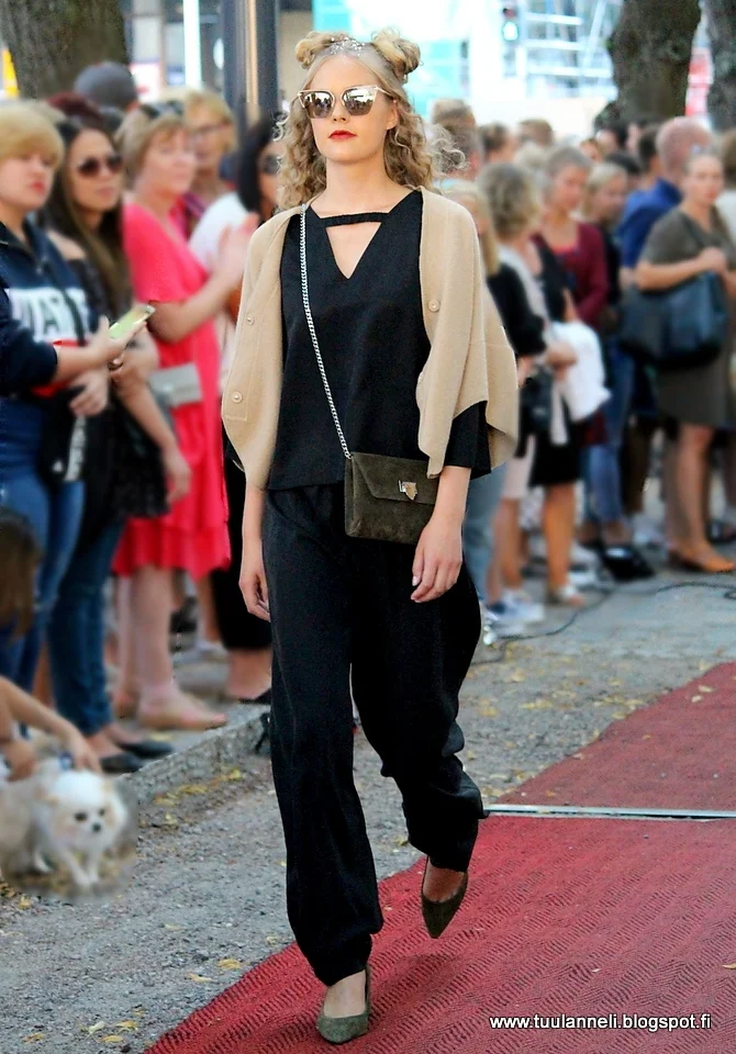 House of Dagmar cardigan, shirt & trousers, Decadent bag, Tiger of Sweden shoes