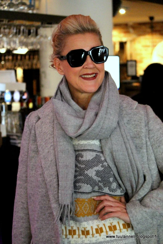 House of Dagmar Sweater & Coat, Balmuir Scarf
