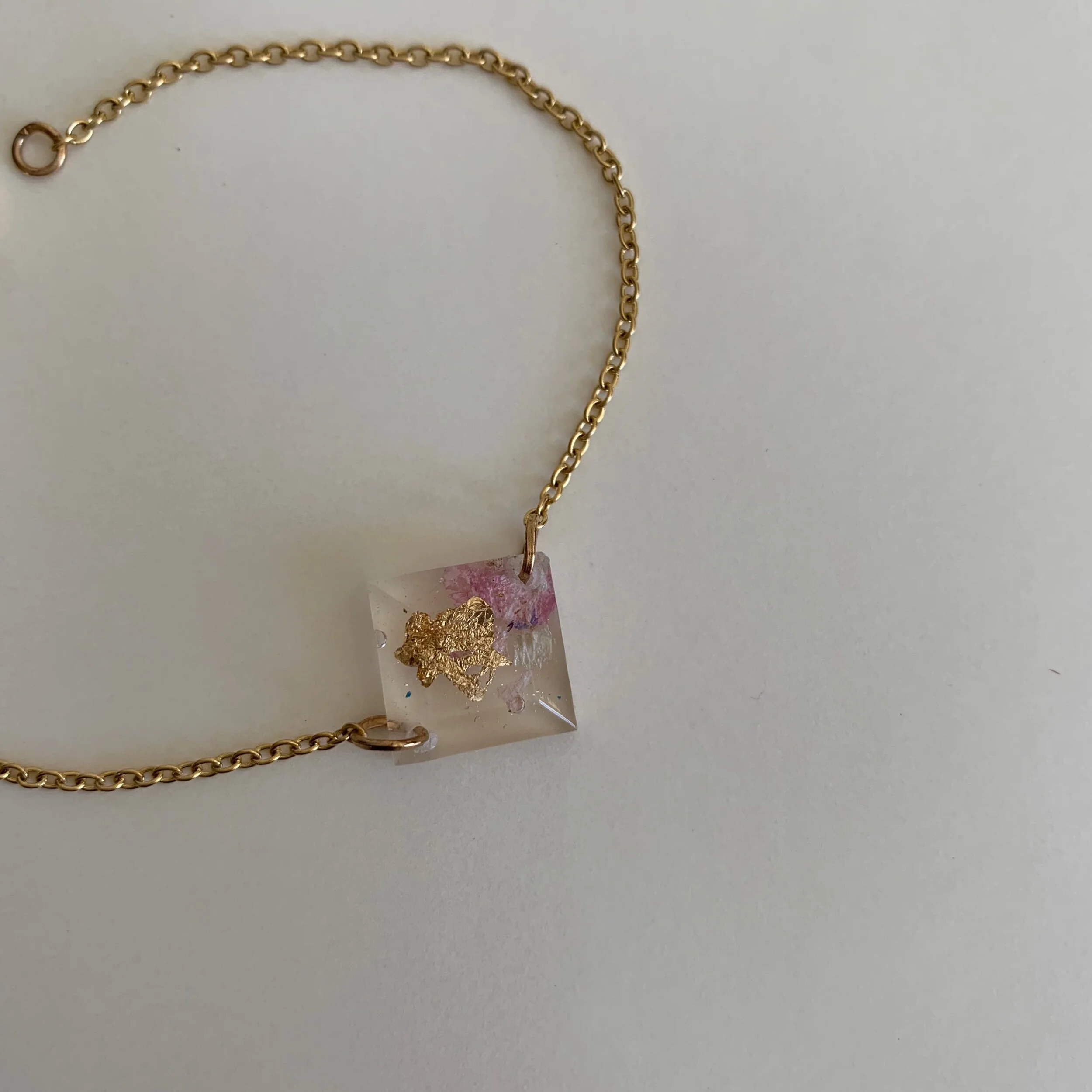 E52FC6E6-A216-4CBA-9E01-4AD8DB7334A0