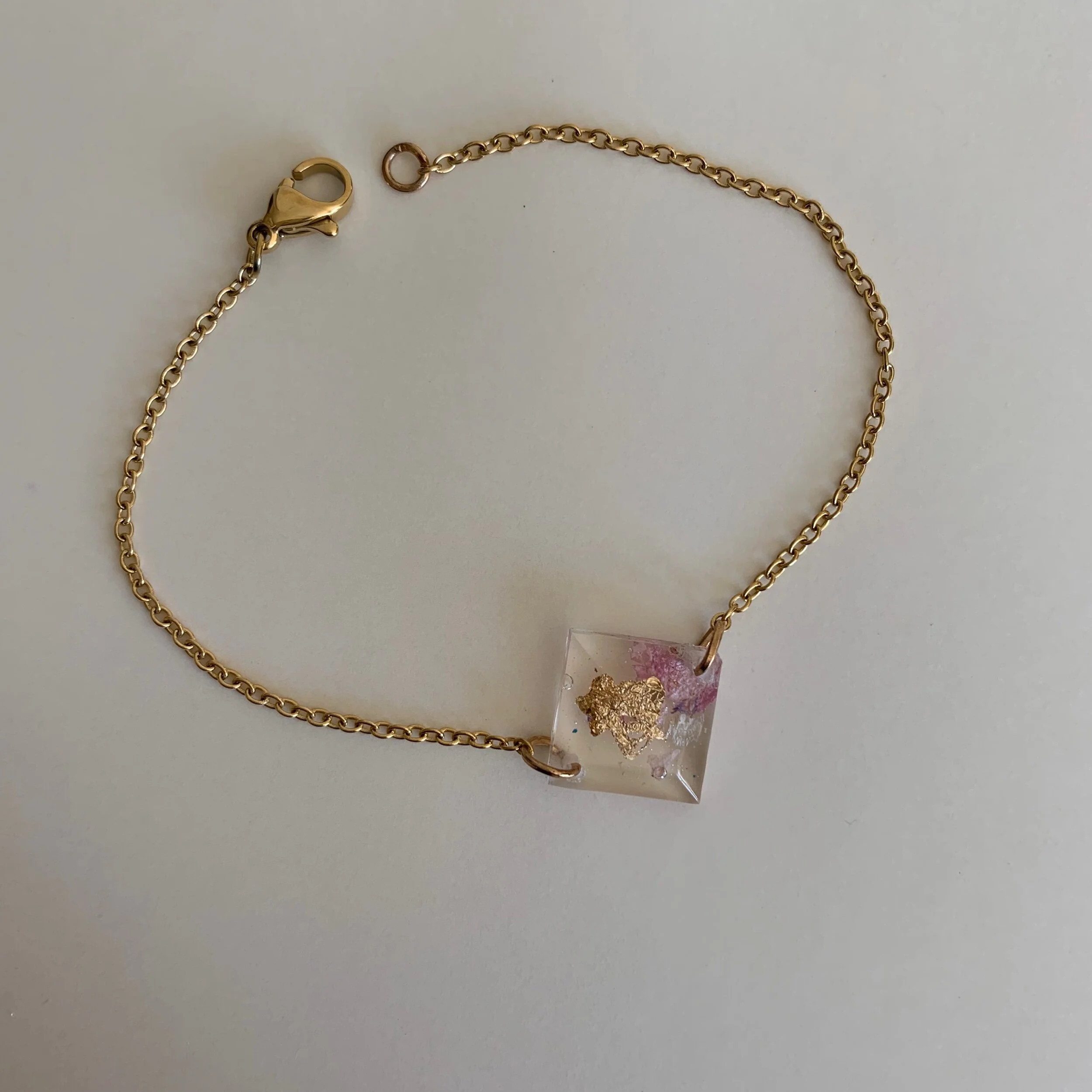 150CE27F-53E3-4E64-874D-66F82BA6C9BE