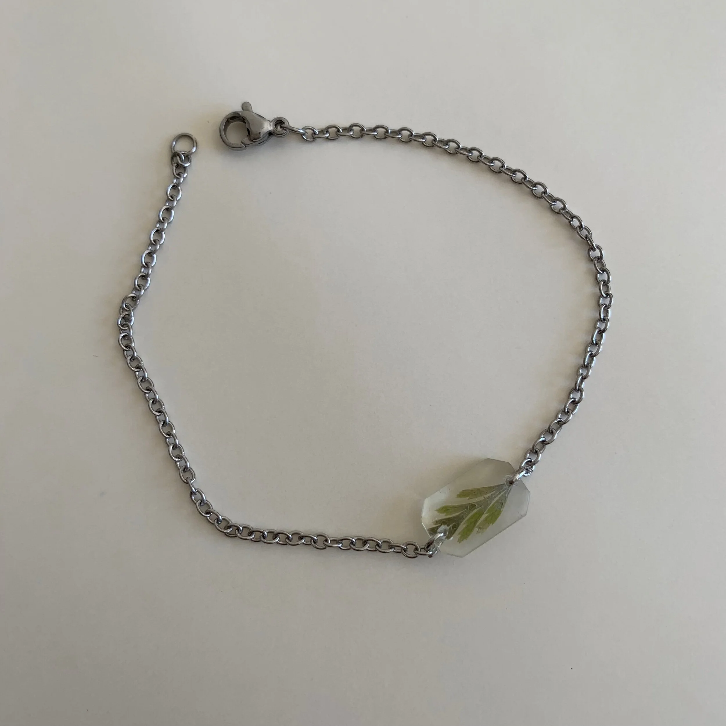 060AB013-50DF-4C50-ACB2-B1403E67B7E7