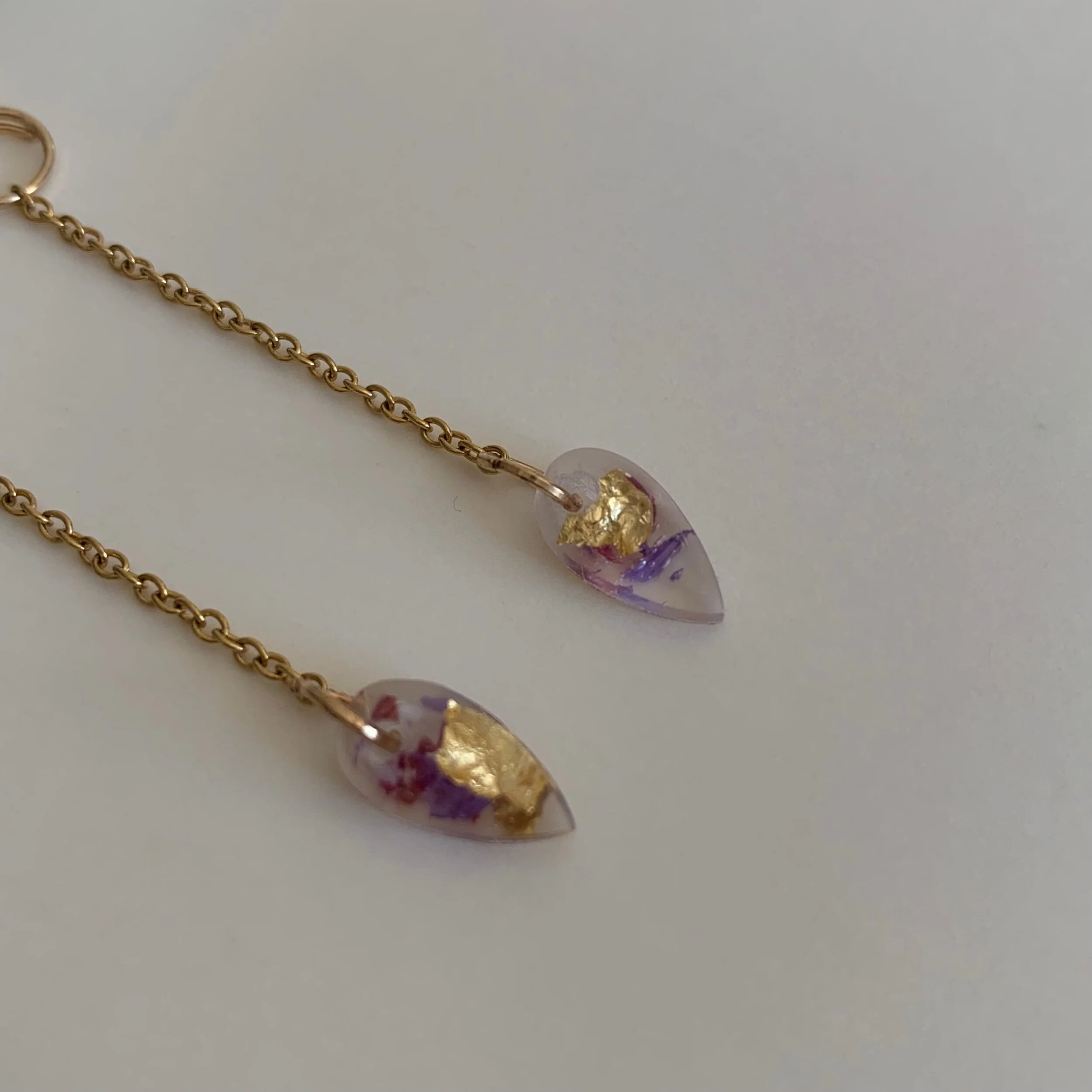 64C7D56E-2F27-4BDC-9027-04F7730FF33E