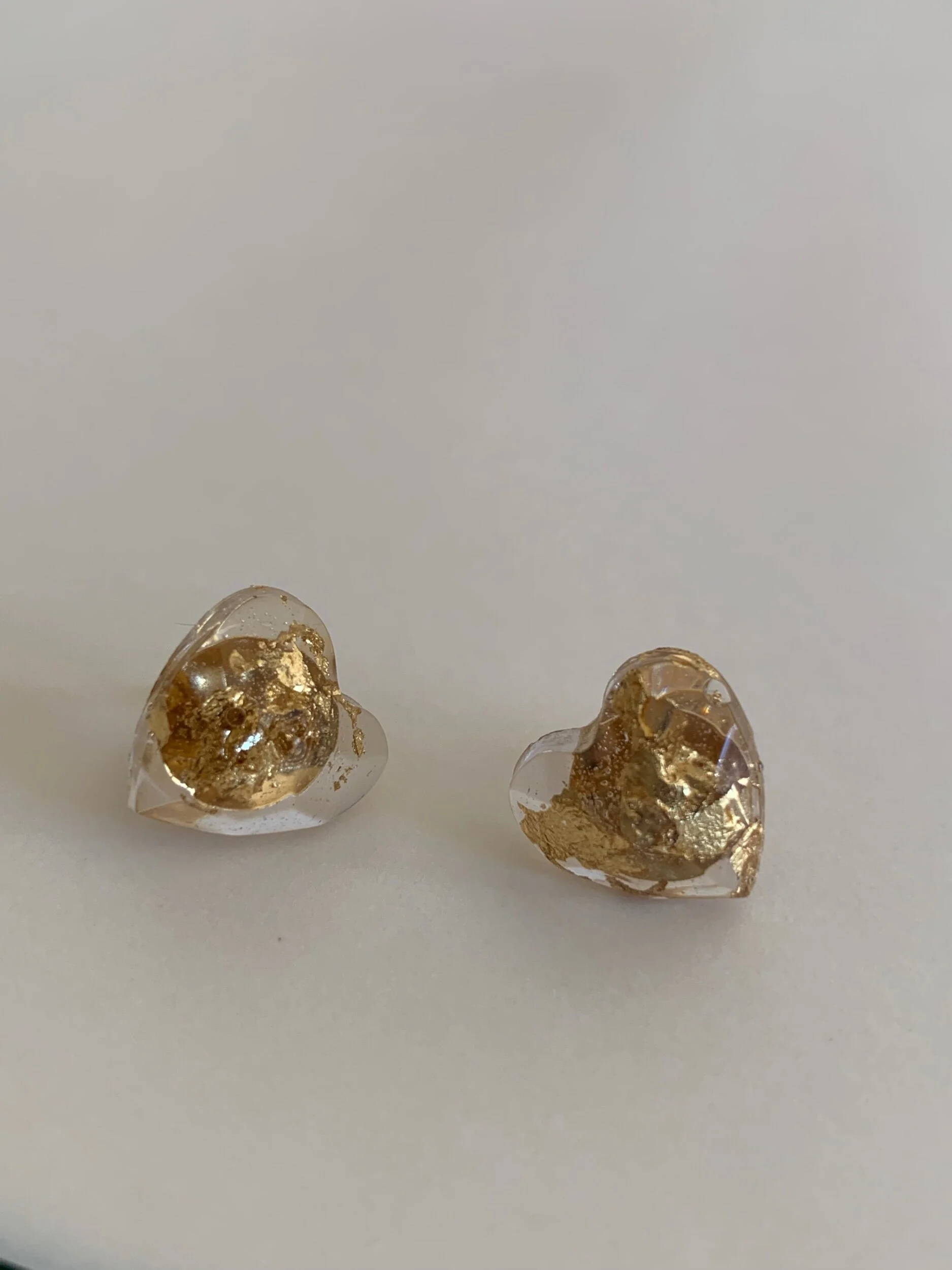 E83B611D-C6D7-41F6-8B3C-773CDC720167