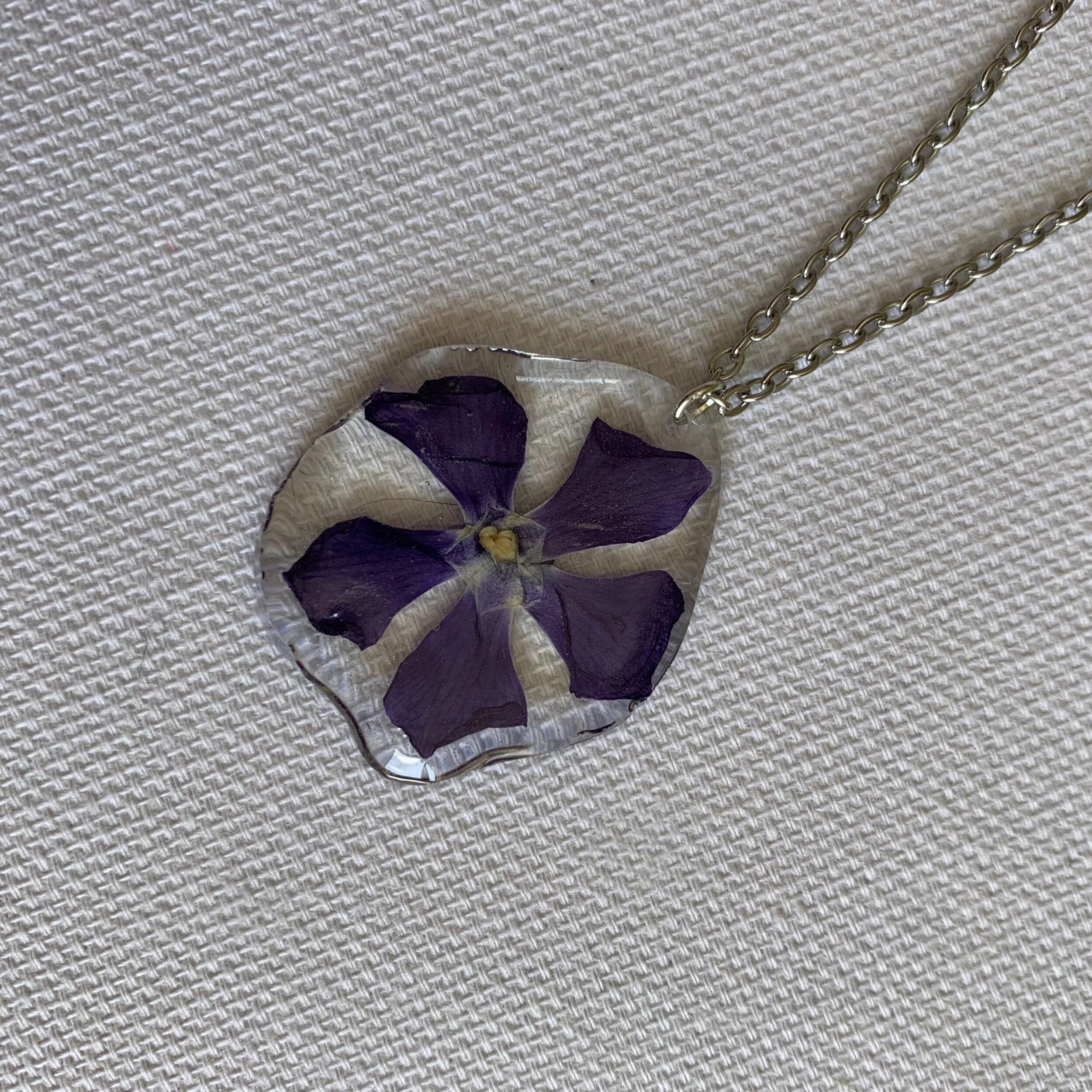 A9F63626-FC35-4BB6-A495-68E91C2AD656