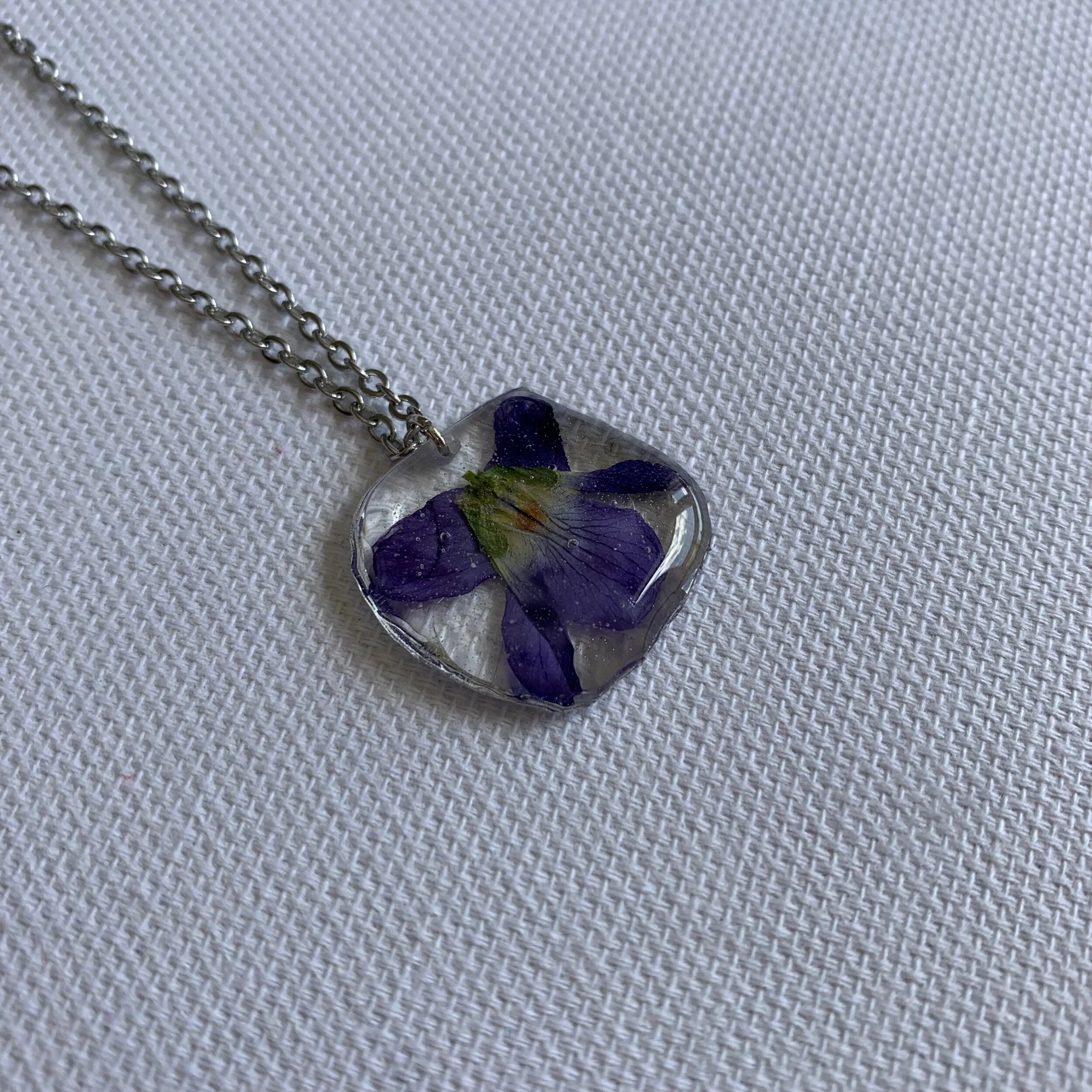 FD2A0F6B-F76E-44BE-A033-6C941FE486AB