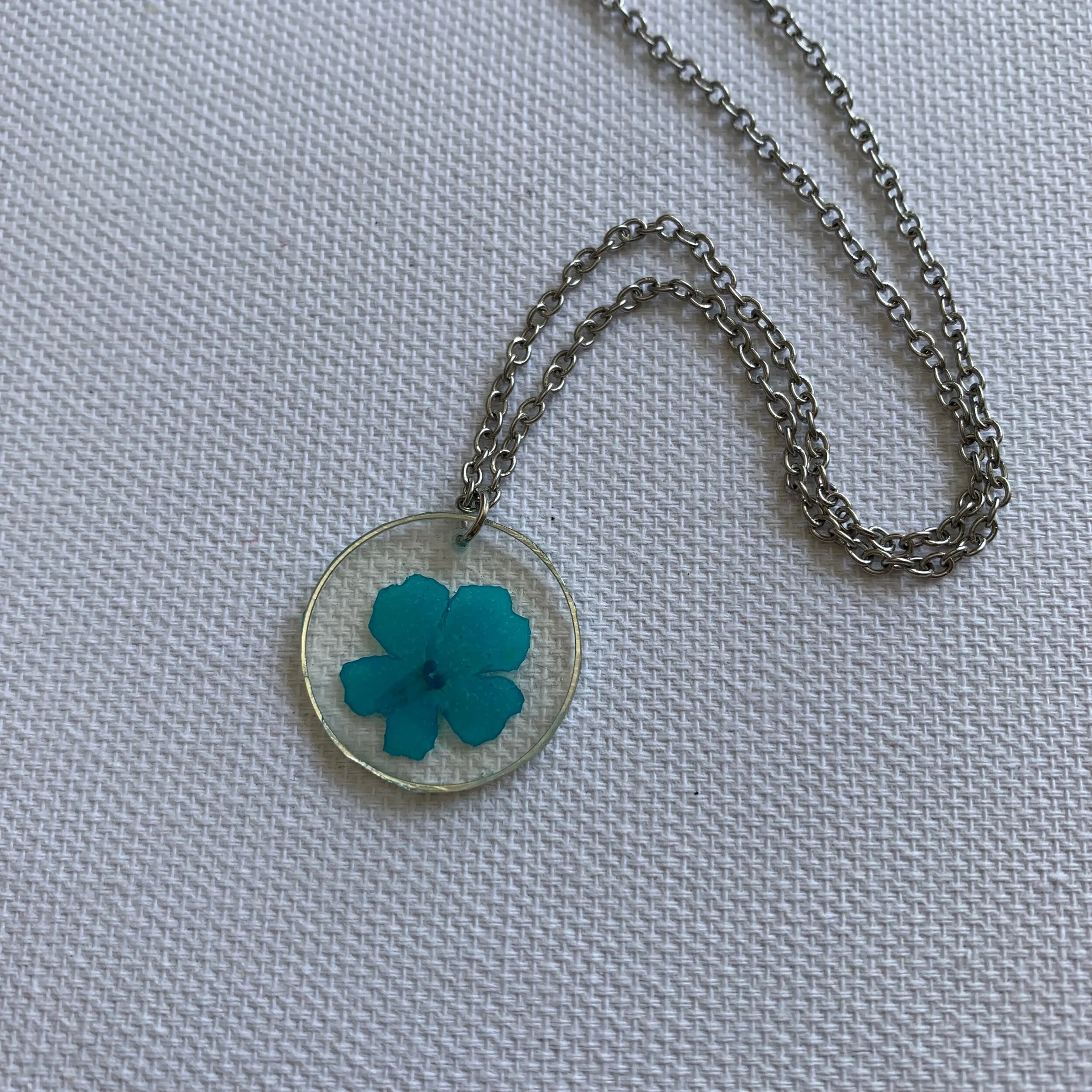 C2E14951-E411-490F-8A9D-6EC813F03DDF