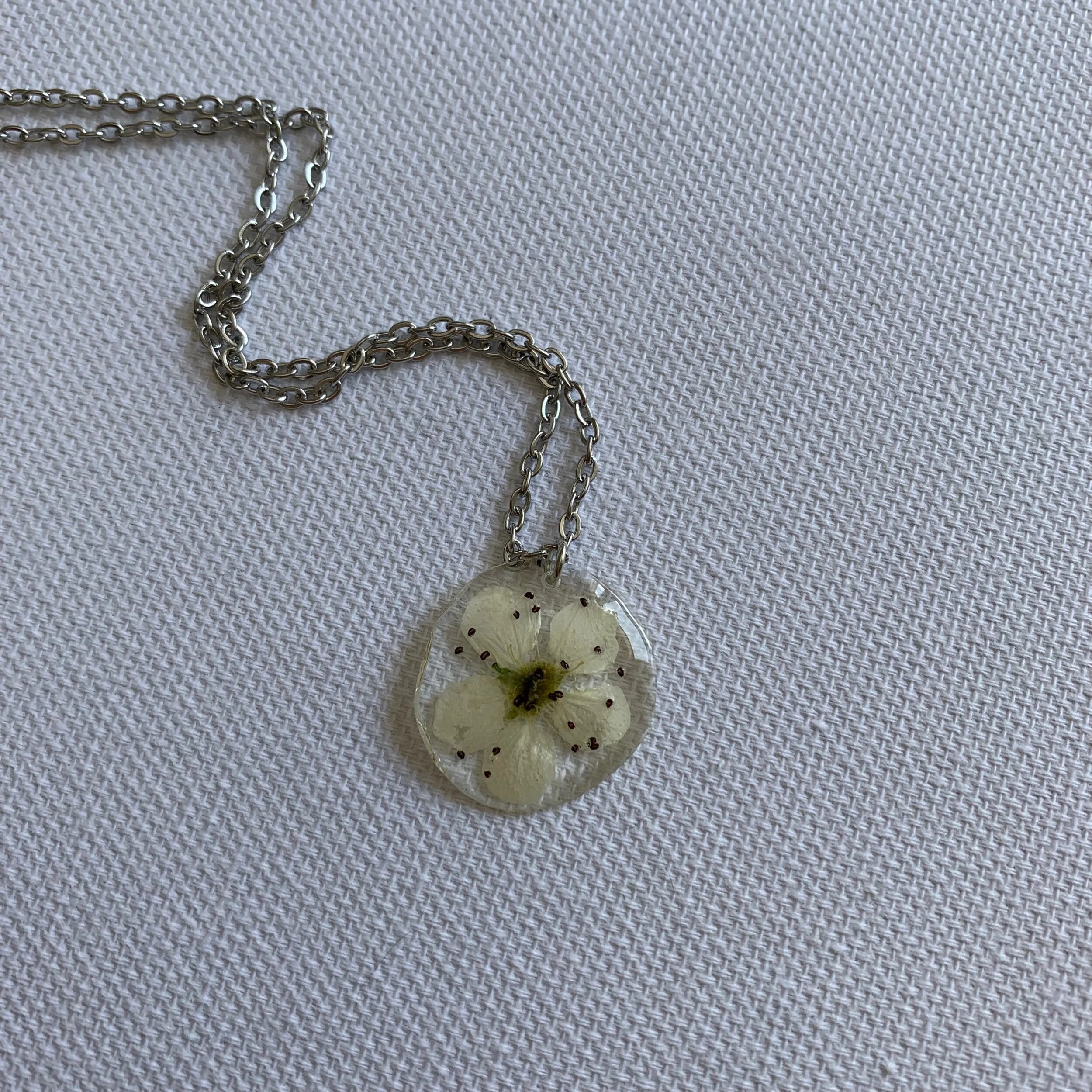 9861BDD5-F348-4C26-8C57-8DCBD7EC6E56