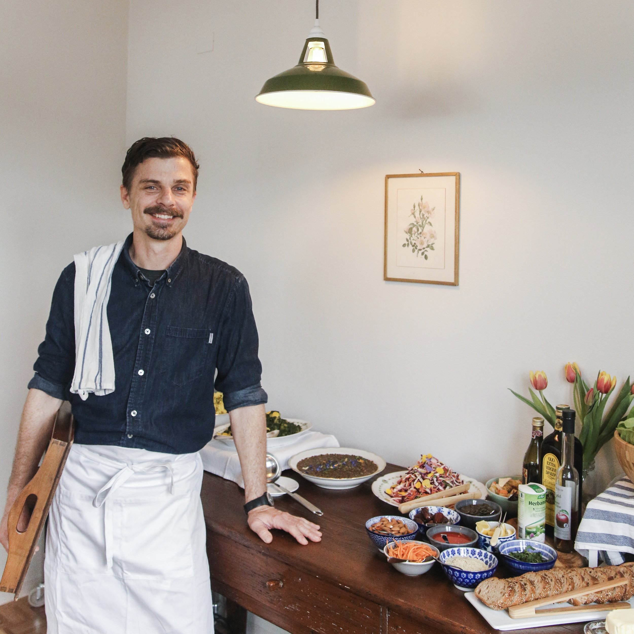 CasaCorvoNovaggio_Food-mike and buffet.jpg