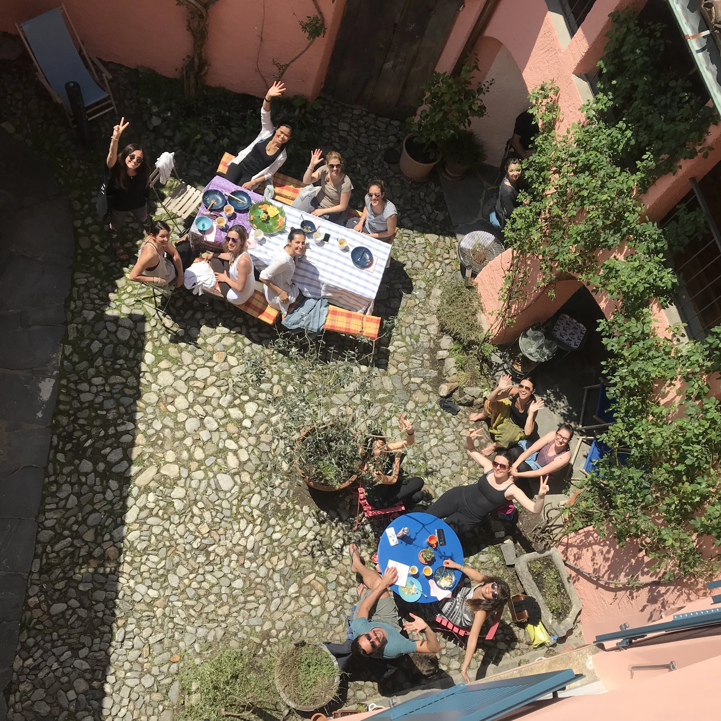 CasaCorvoNovaggio_courtyardfromavove.JPEG