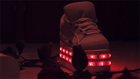 Ashish x Topshop_phone.png